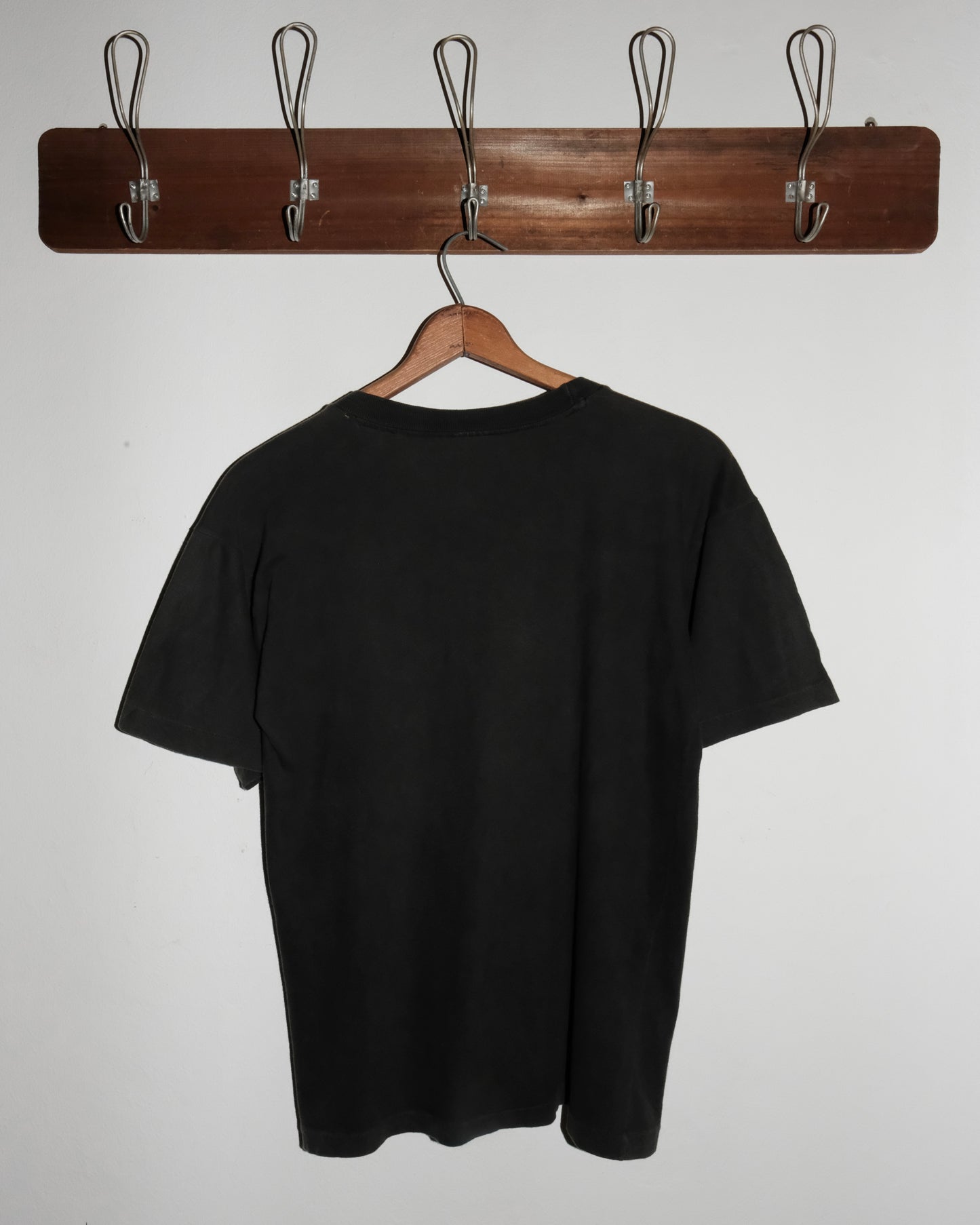 80s NO NATO NO F-16 TEE