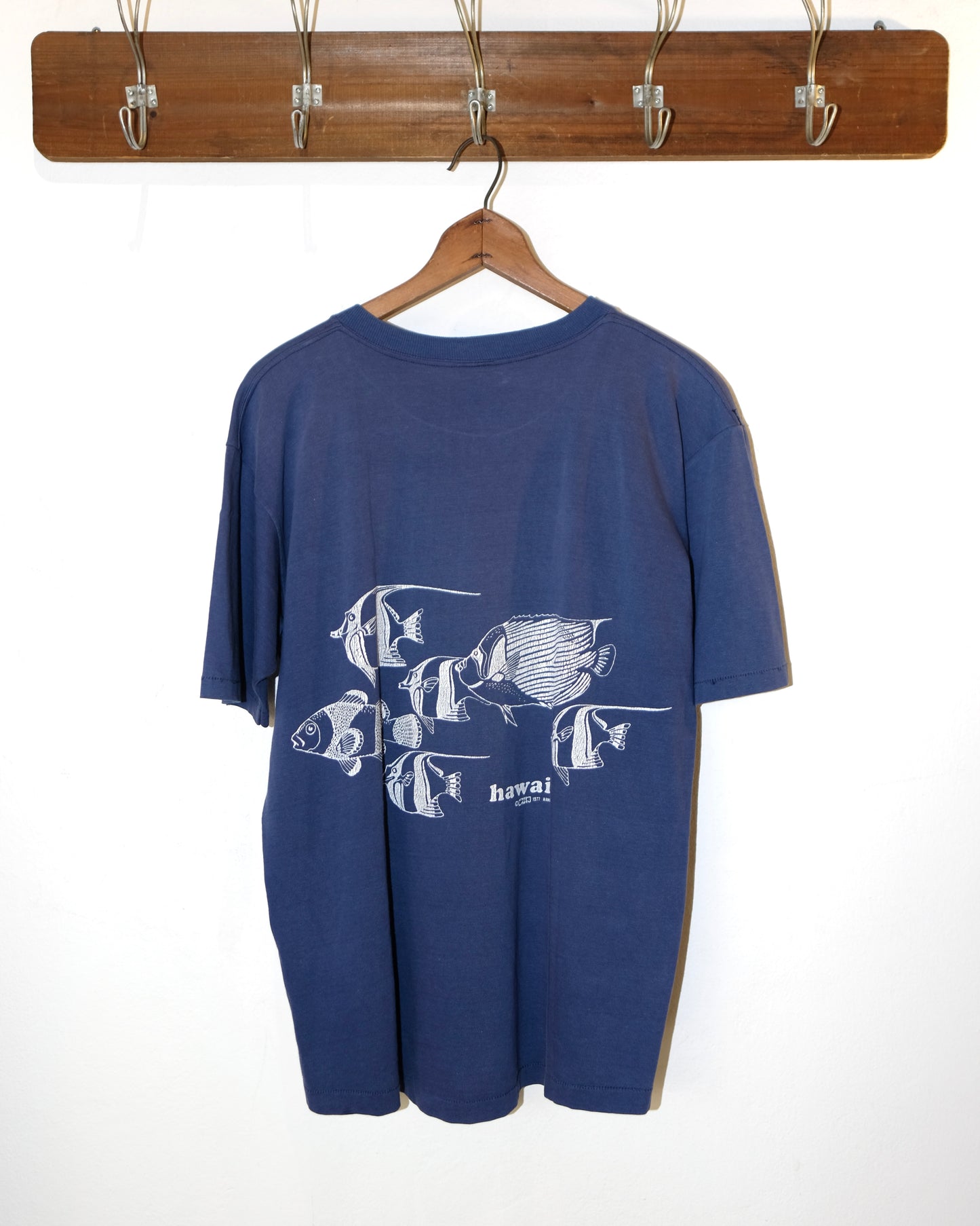 90s HAWAII FISH TEE