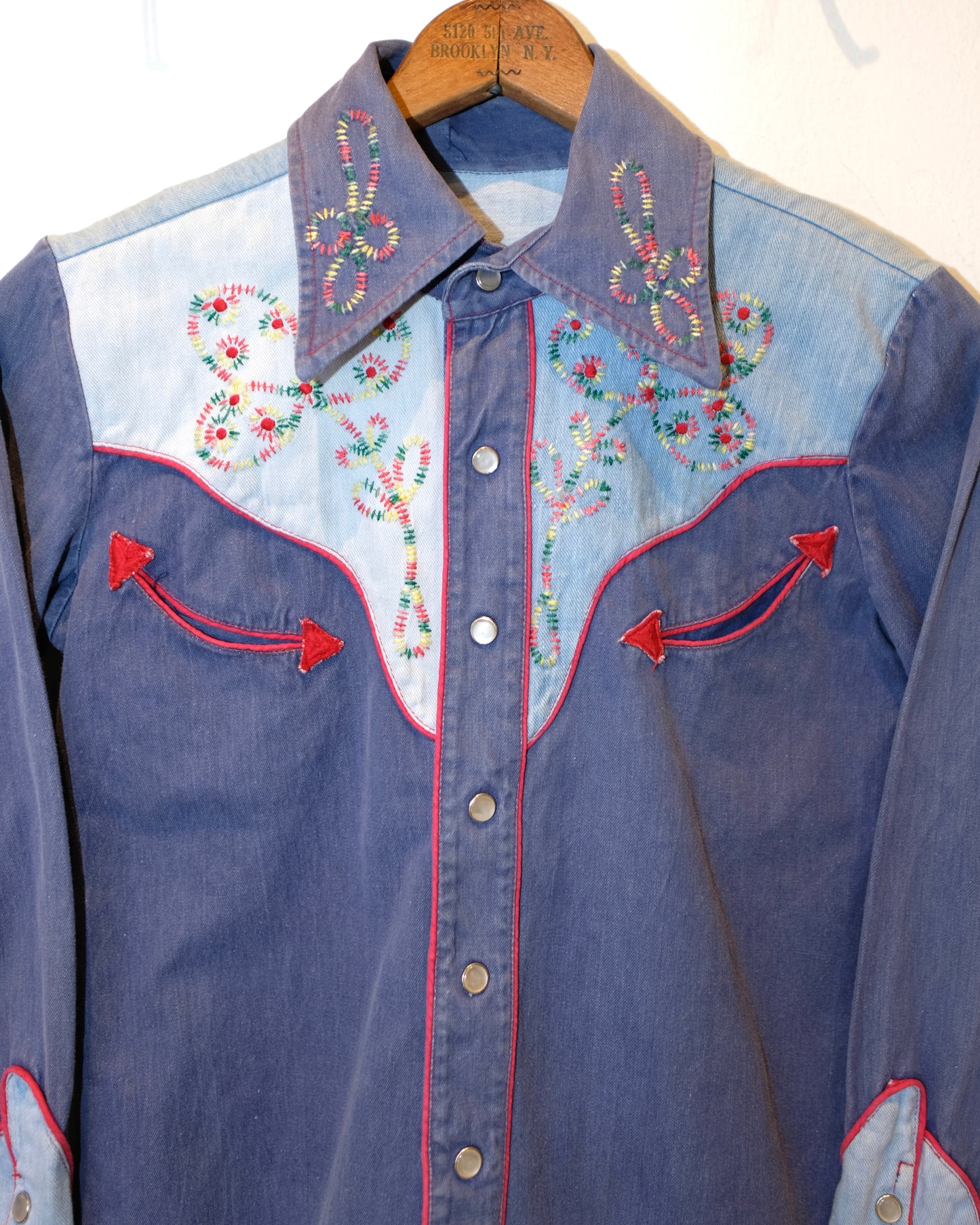 80s FLORAL EMBROIDERED TWO TONE WESTERN SHIRT