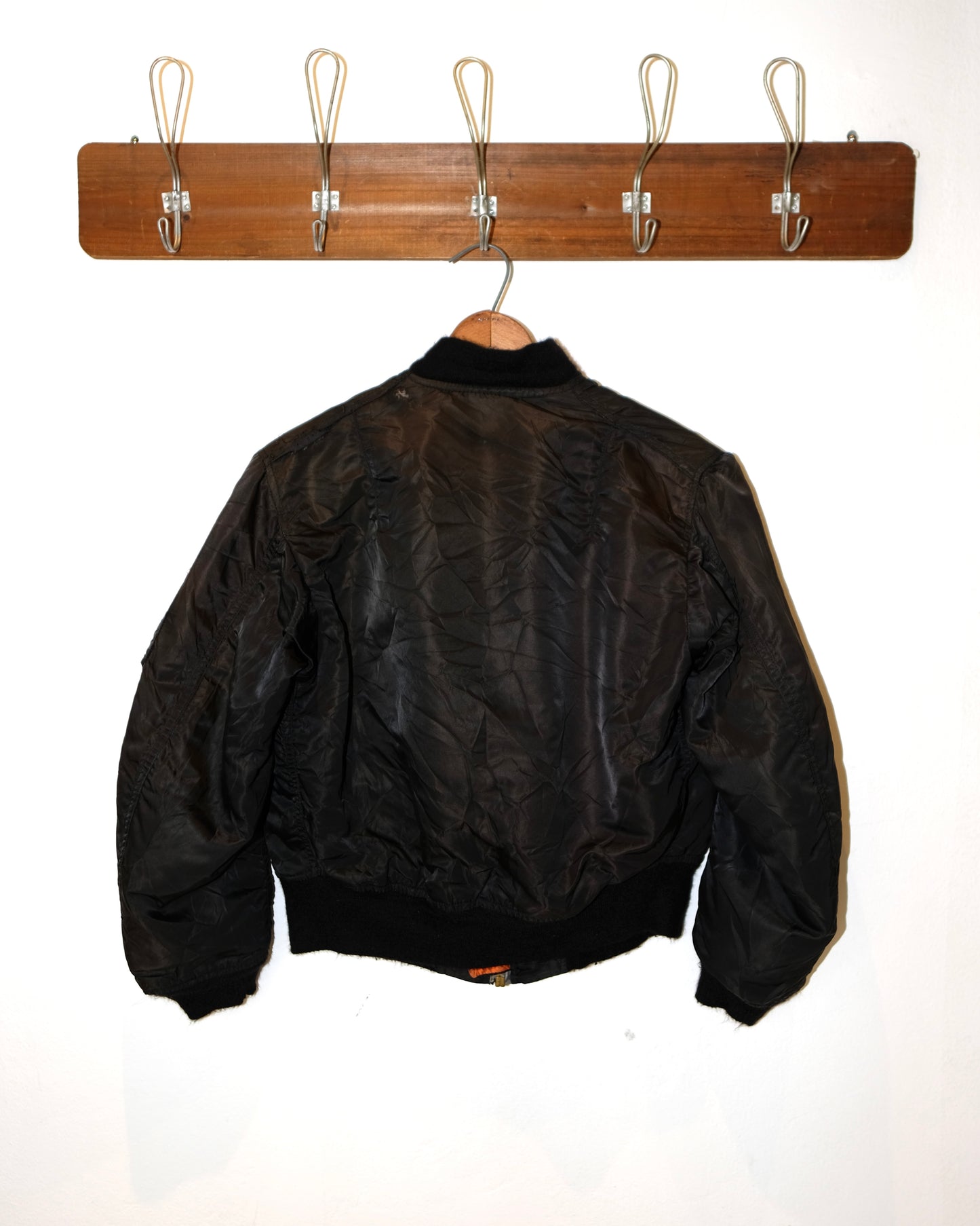 MA-1 ALPHA INDUSTRIES FLIGHT JACKET