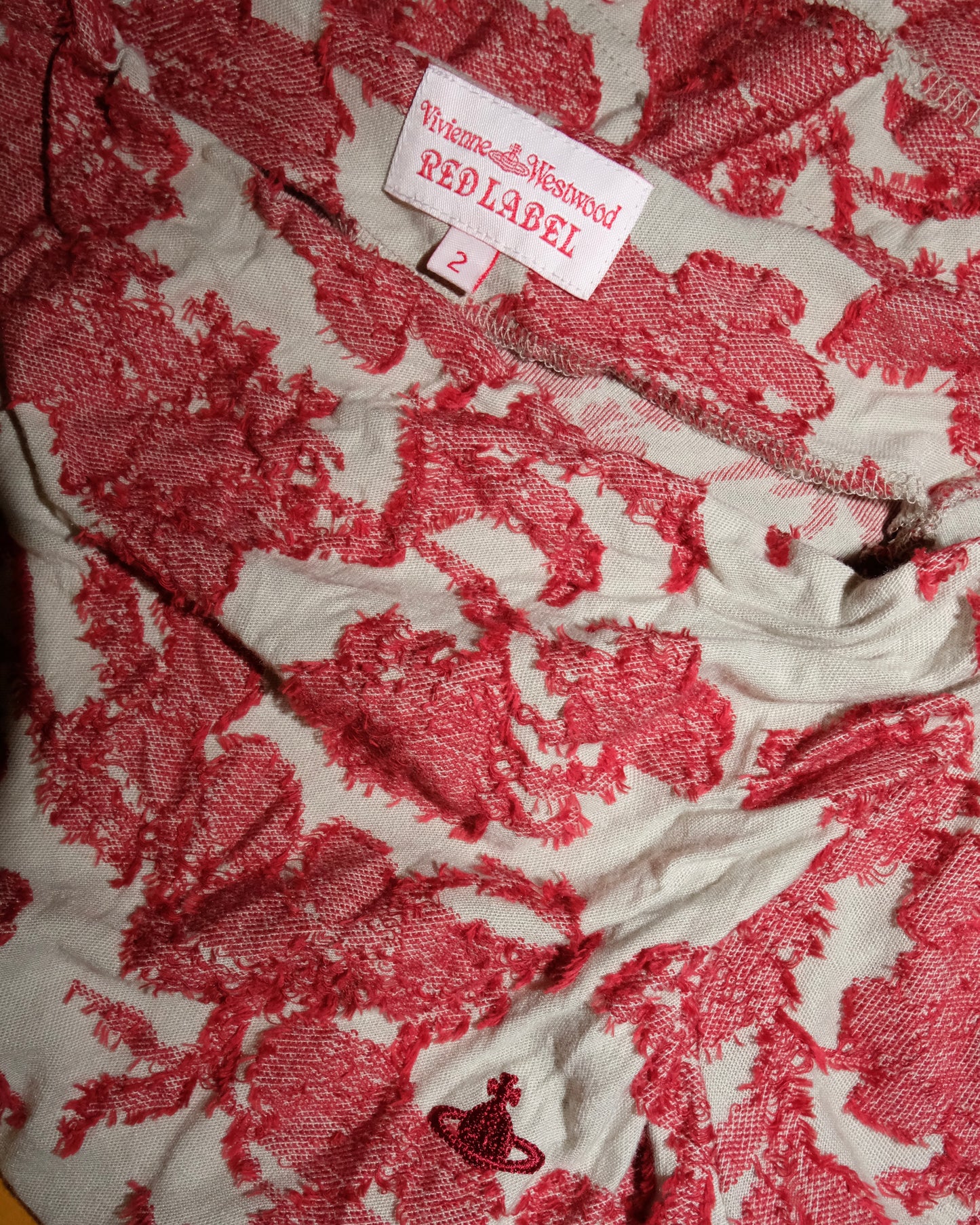 VIVIENNE WESTWOOD RED LABLE SHORT SLEEVE TOP