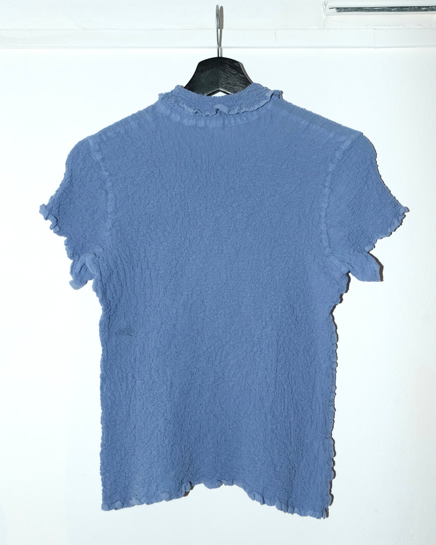 ISSEY MIYAKE me CAULIFLOWER SHORT SLEEVE TOP