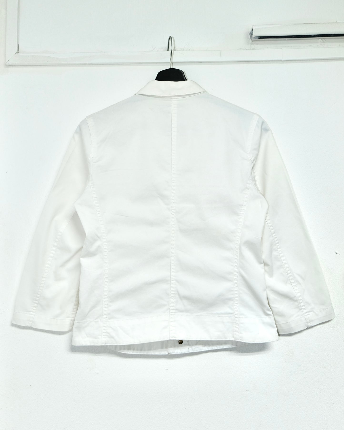 Marithé + François Girbaud WHITE BUTTON-UP SHIRT
