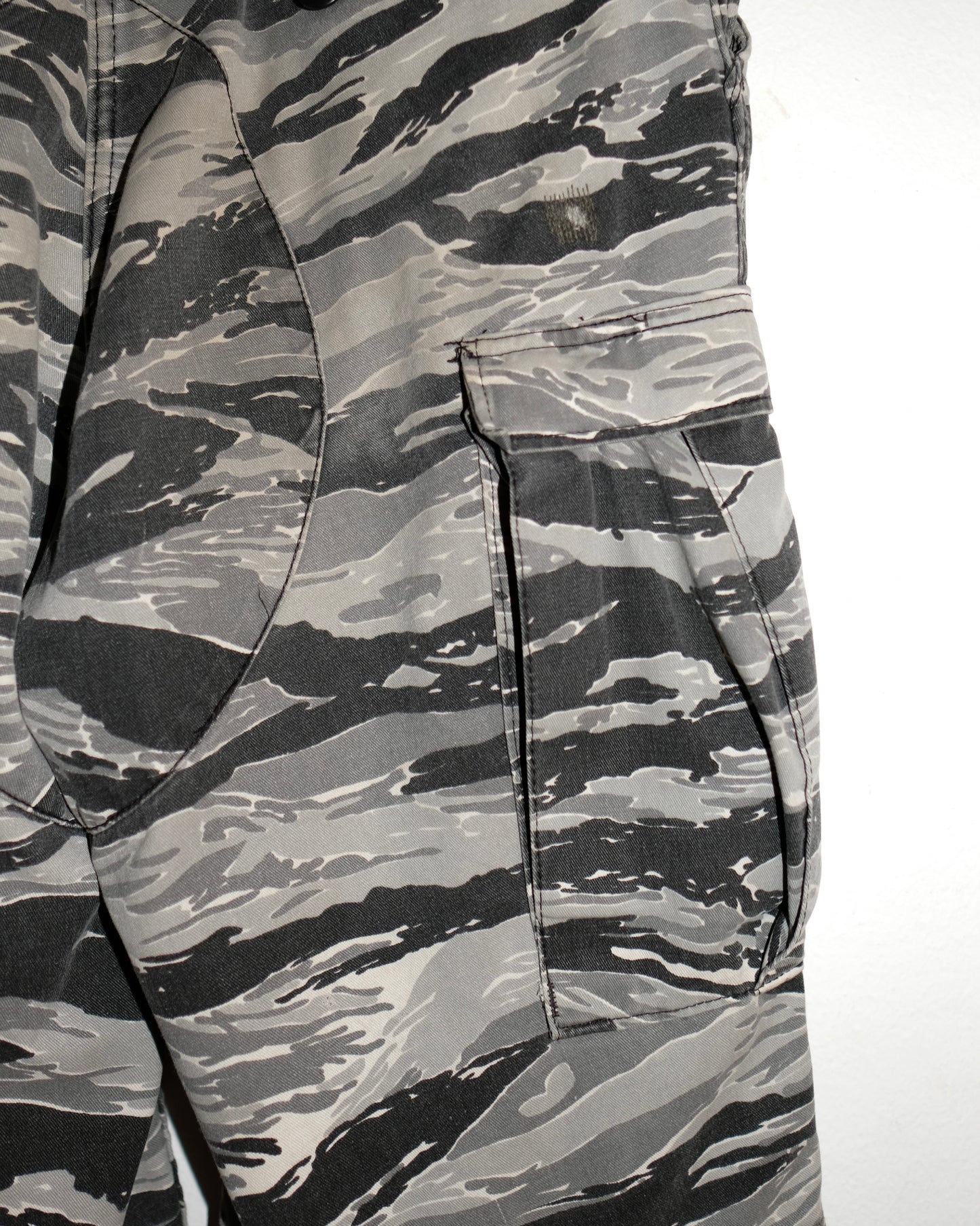 90s TIGER CAMO OREO SHORT