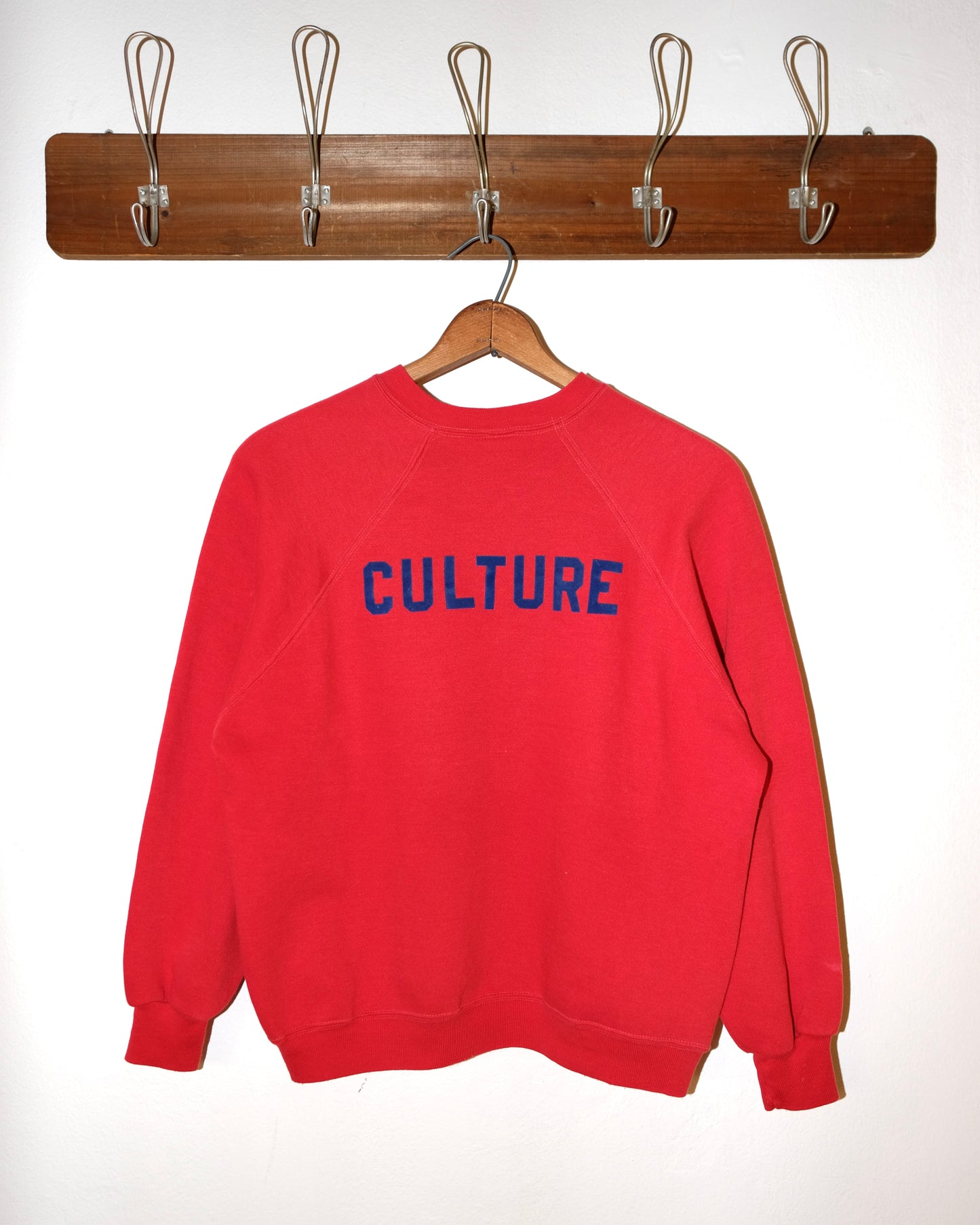 80s FONT SWEATSHIRT