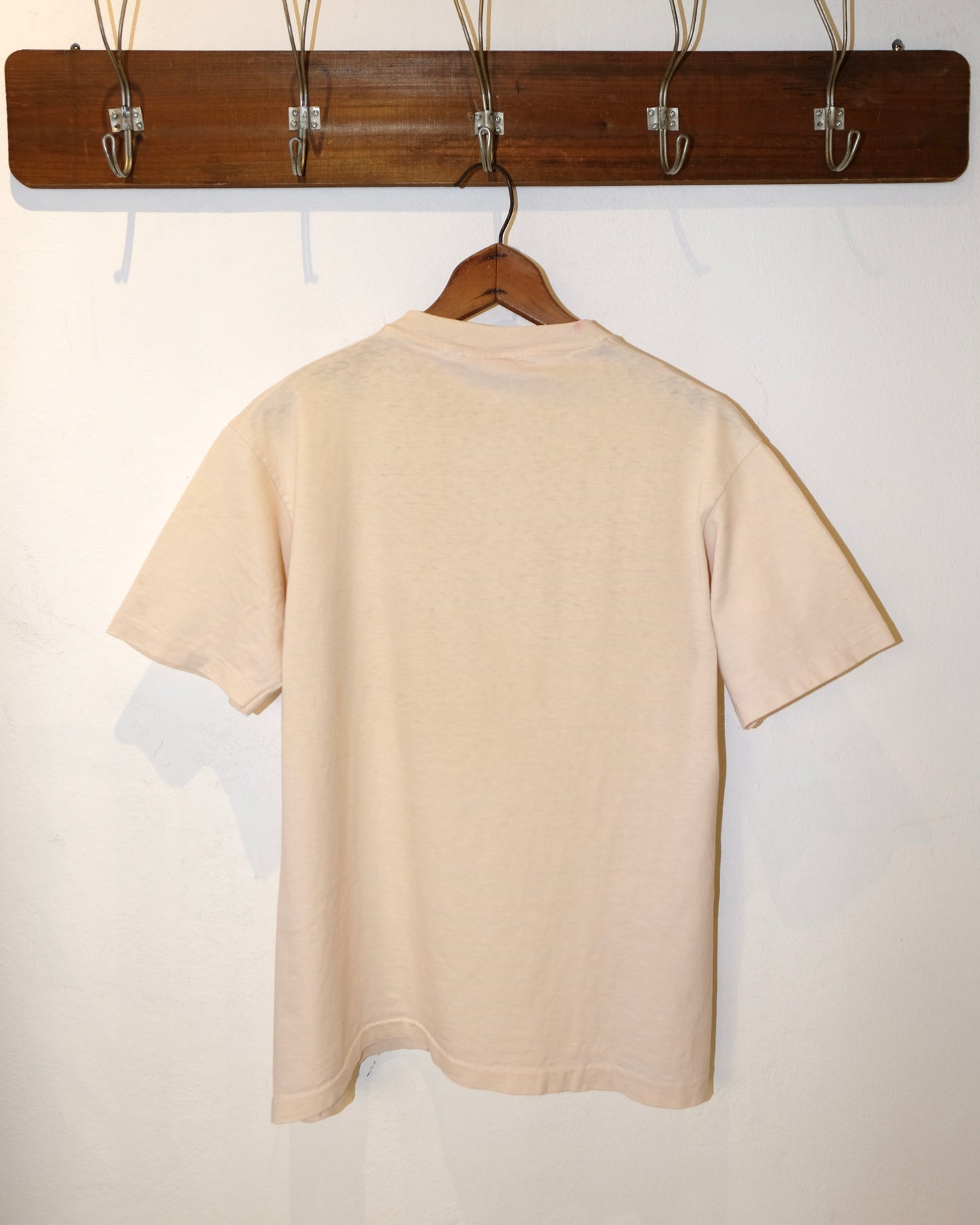 90s TRIBAL POCKET TEE