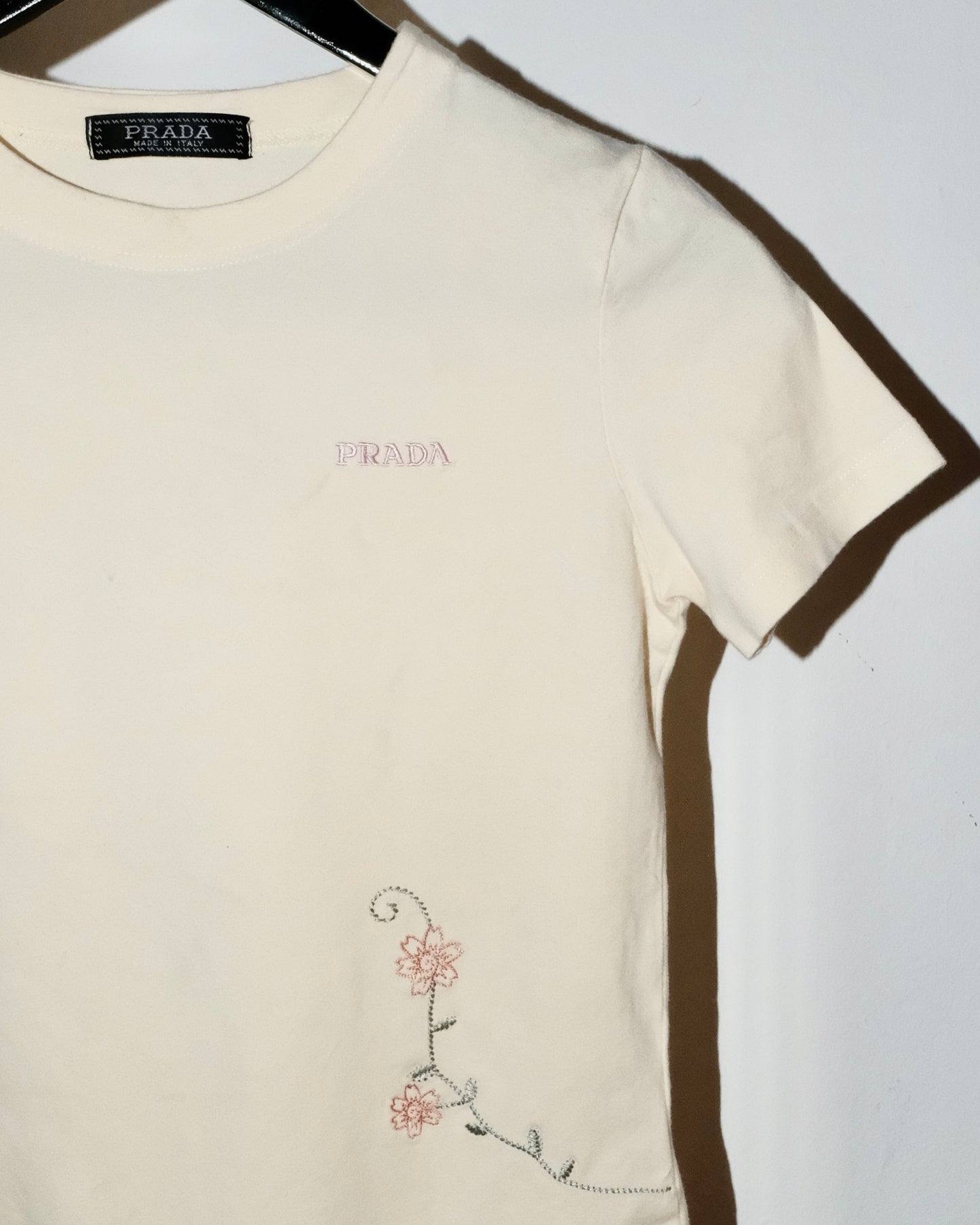 PRADA FLOWER EMBROIDERY TEE