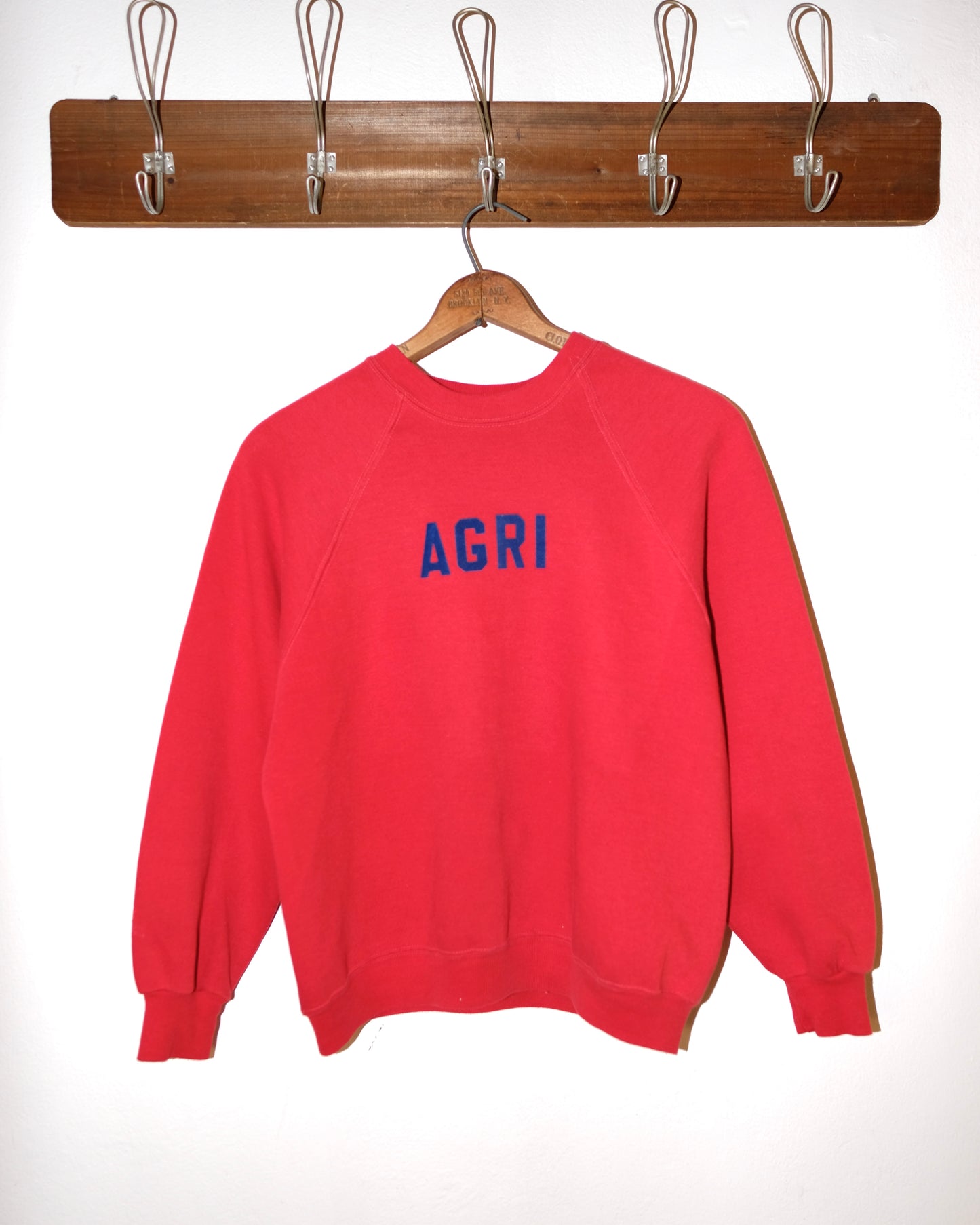 80s FONT SWEATSHIRT