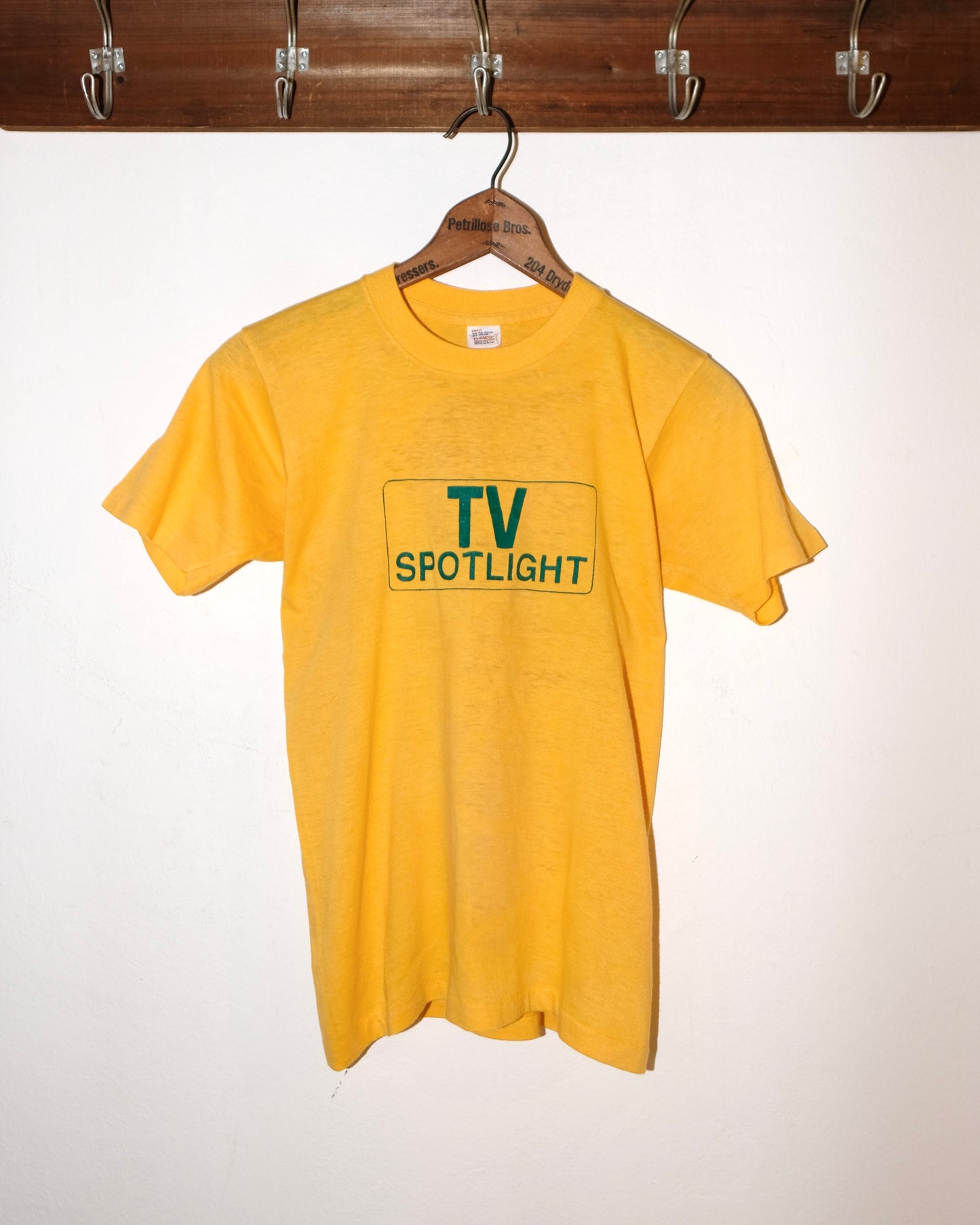 80s TV SPOTLIGHT TEE