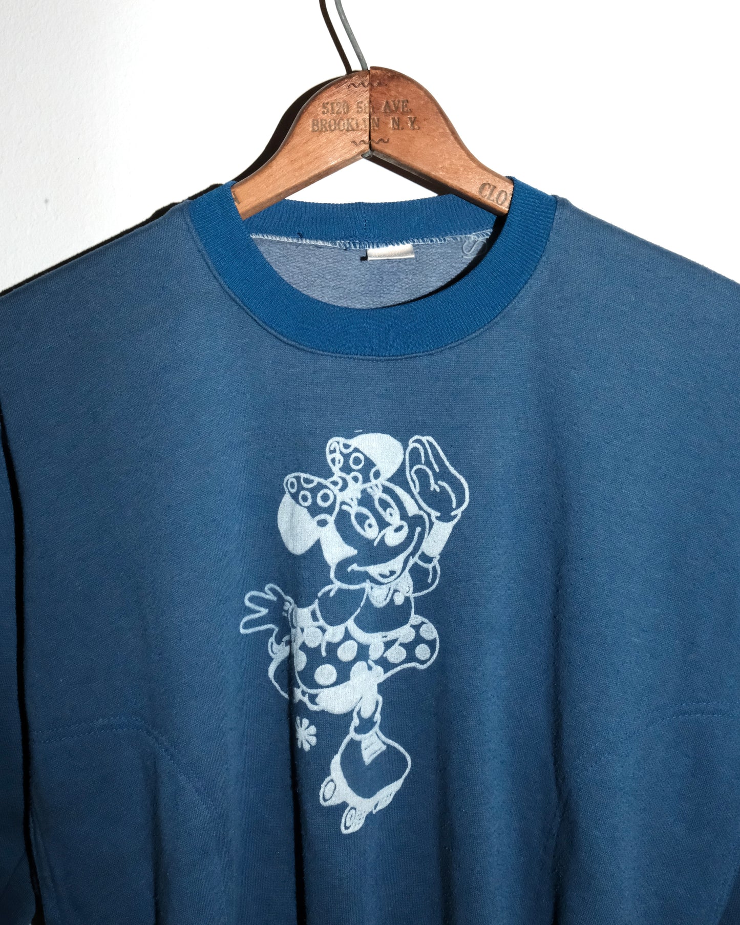 80s MINNIE MOUSE POCKET SWEATSHIRT