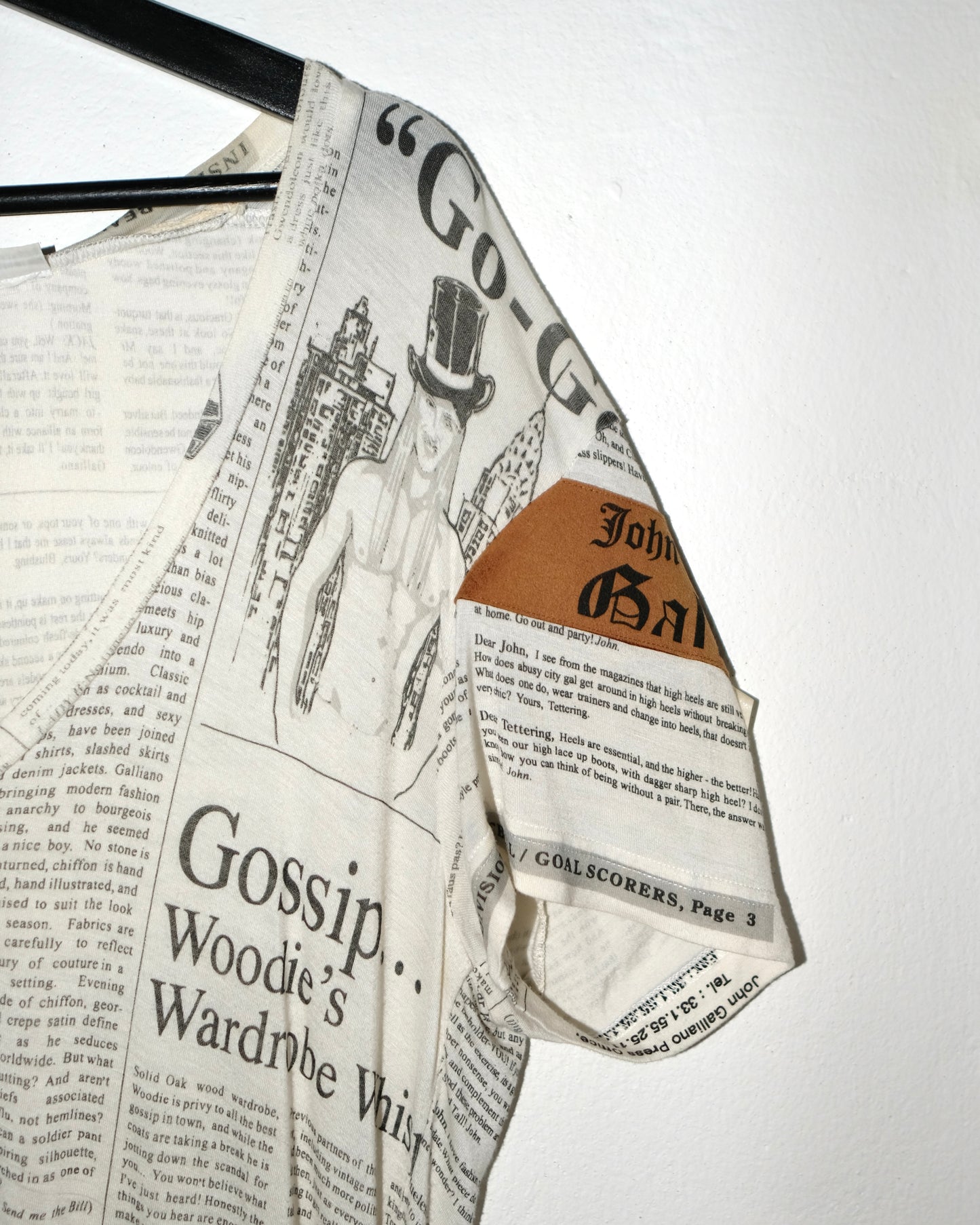 JOHN GALLIANO GAZETTE NEWSPAPER PRINTED TEE