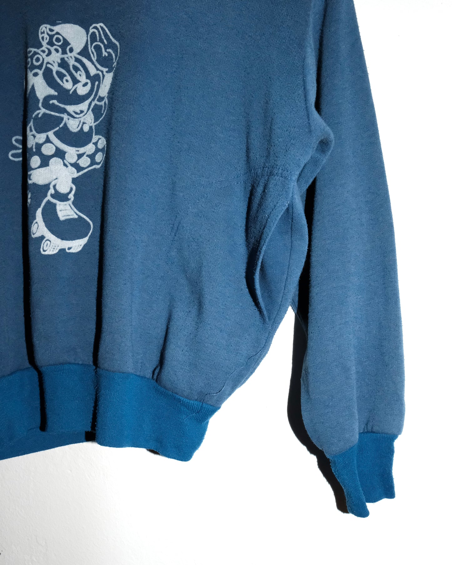 80s MINNIE MOUSE POCKET SWEATSHIRT