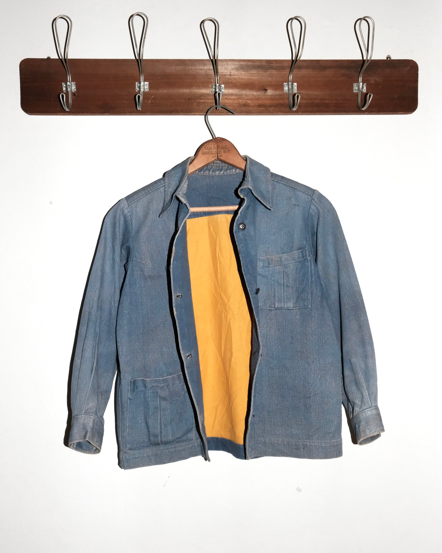 70s DENIM BUTTON-UP SHIRT