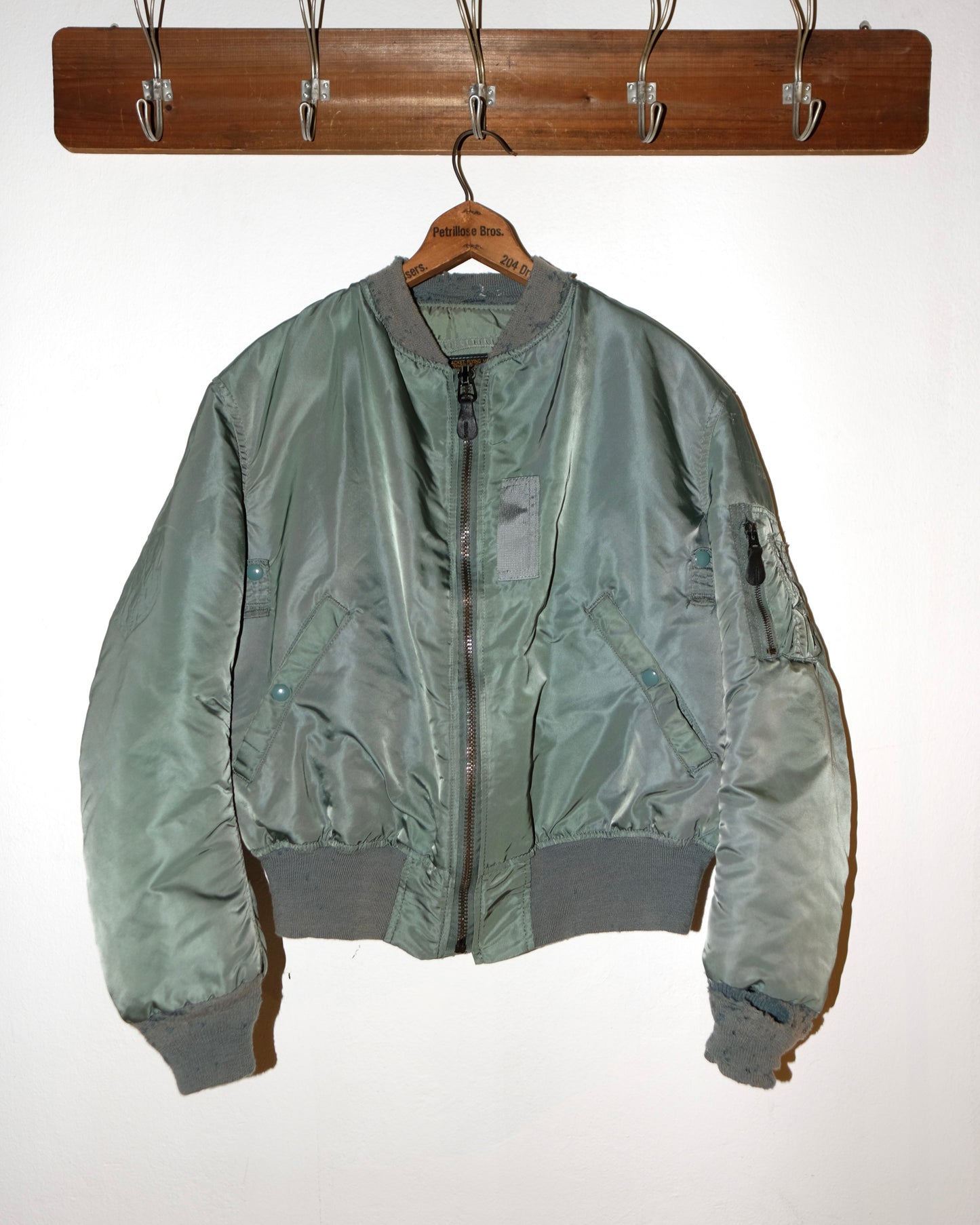MA-1 ALPHA INDUSTRIES FLIGHT JACKET