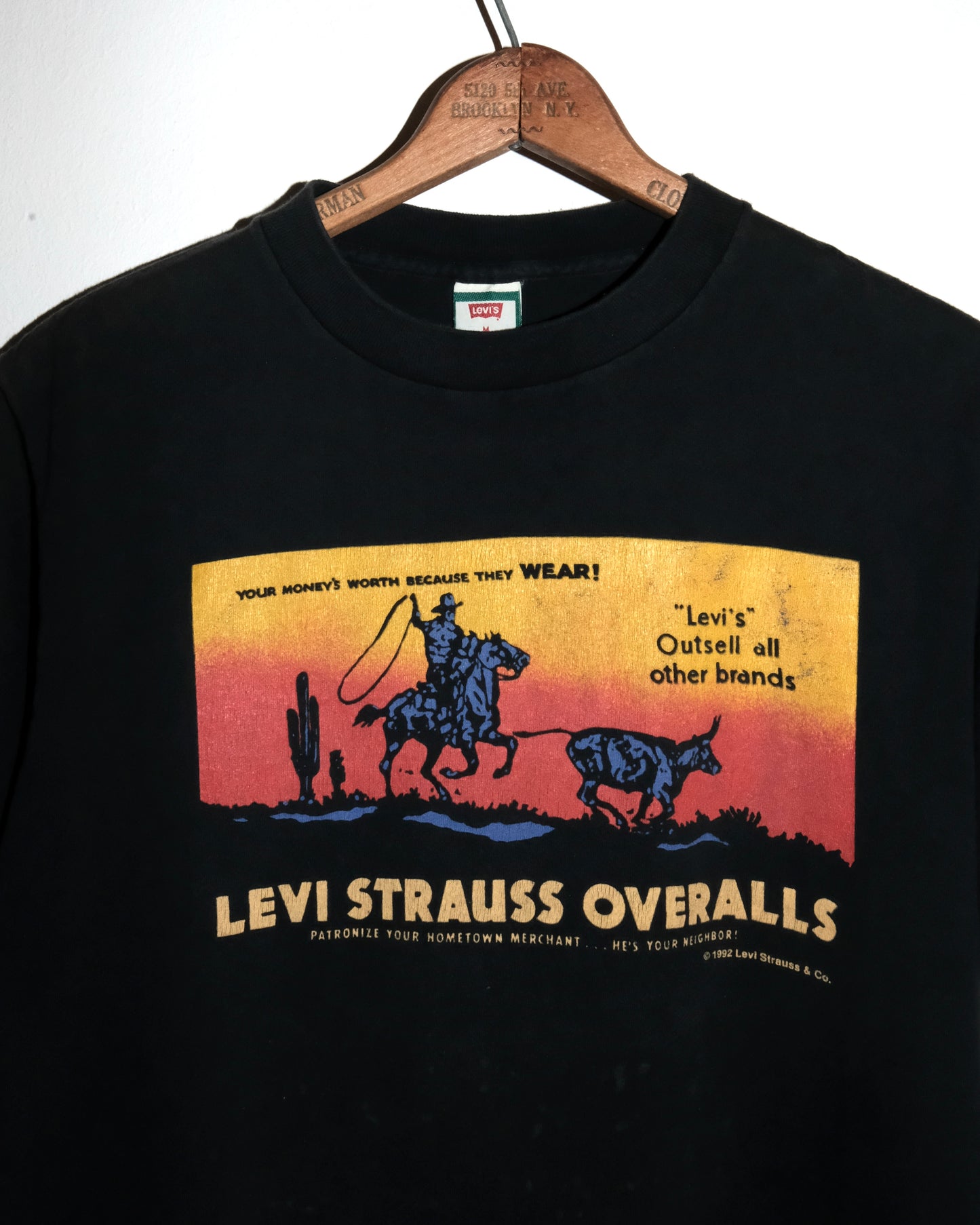 90s LEVI'S STRAUSS OVERALLS TEE