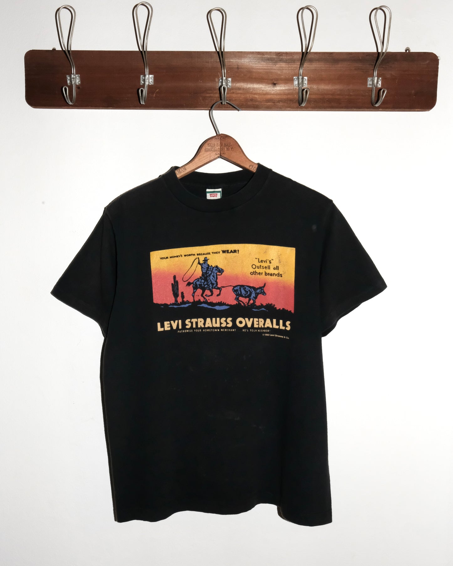 90s LEVI'S STRAUSS OVERALLS TEE