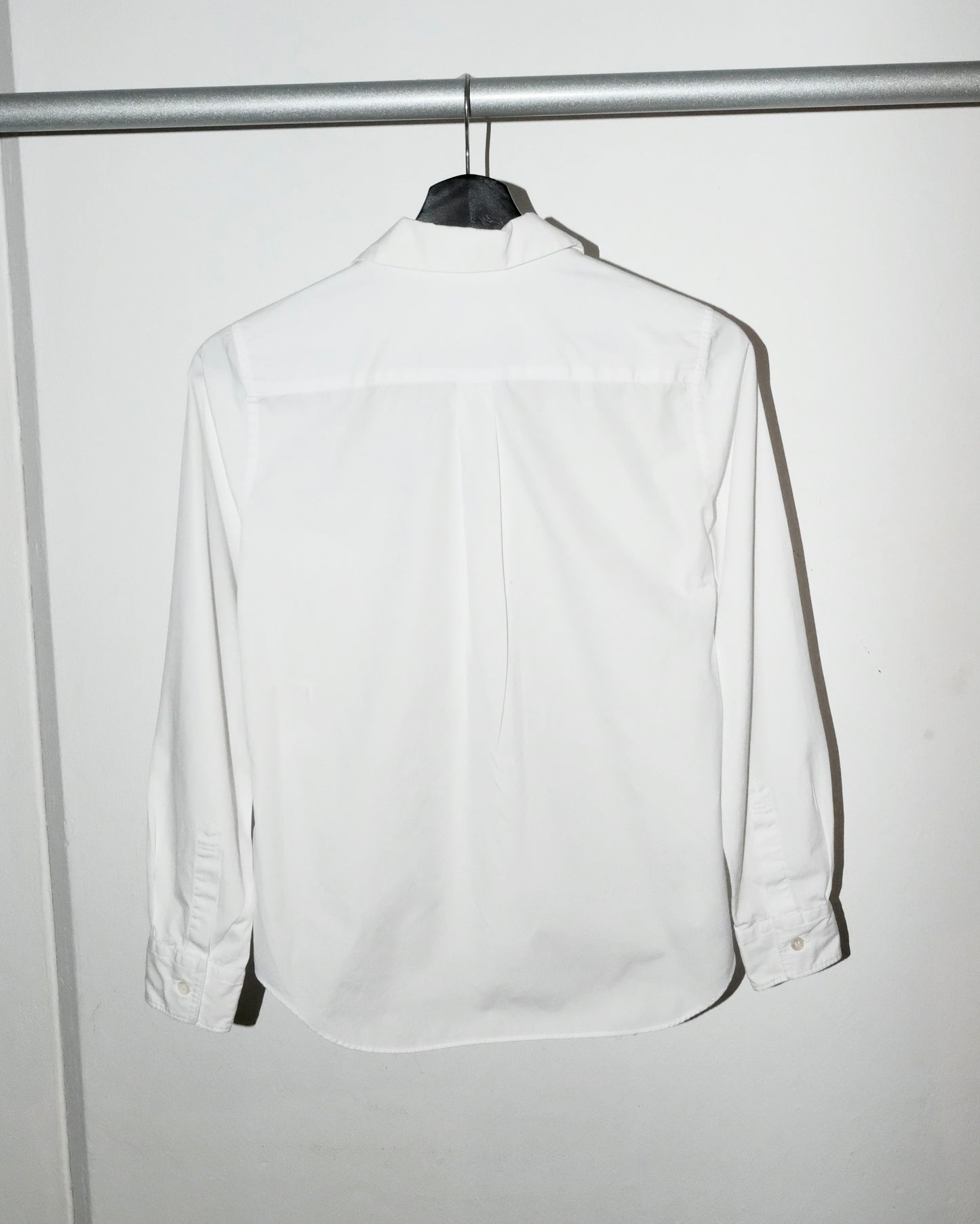COMME des GARCONS WHITE ROUND COLLAR SHIRT