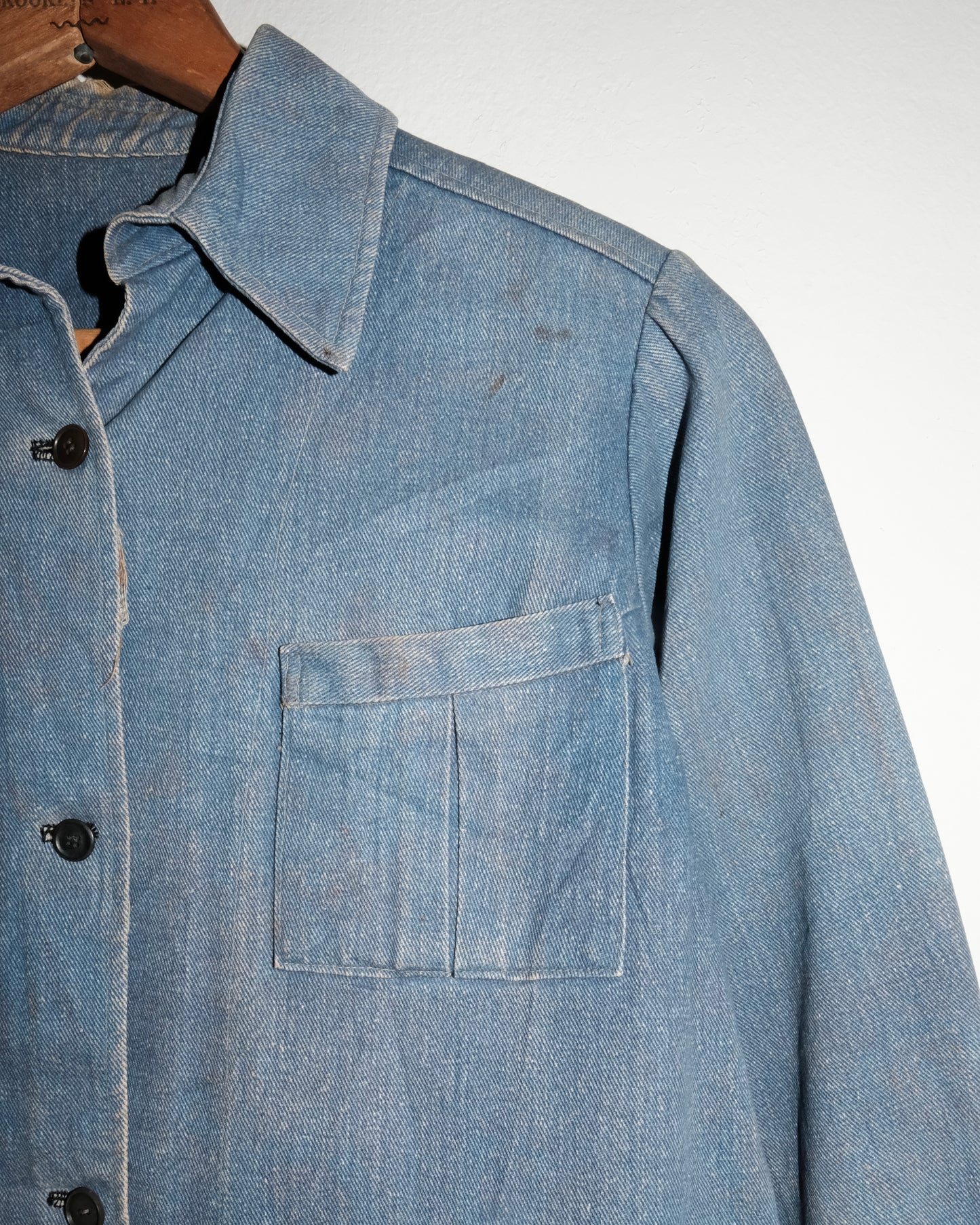 70s DENIM BUTTON-UP SHIRT