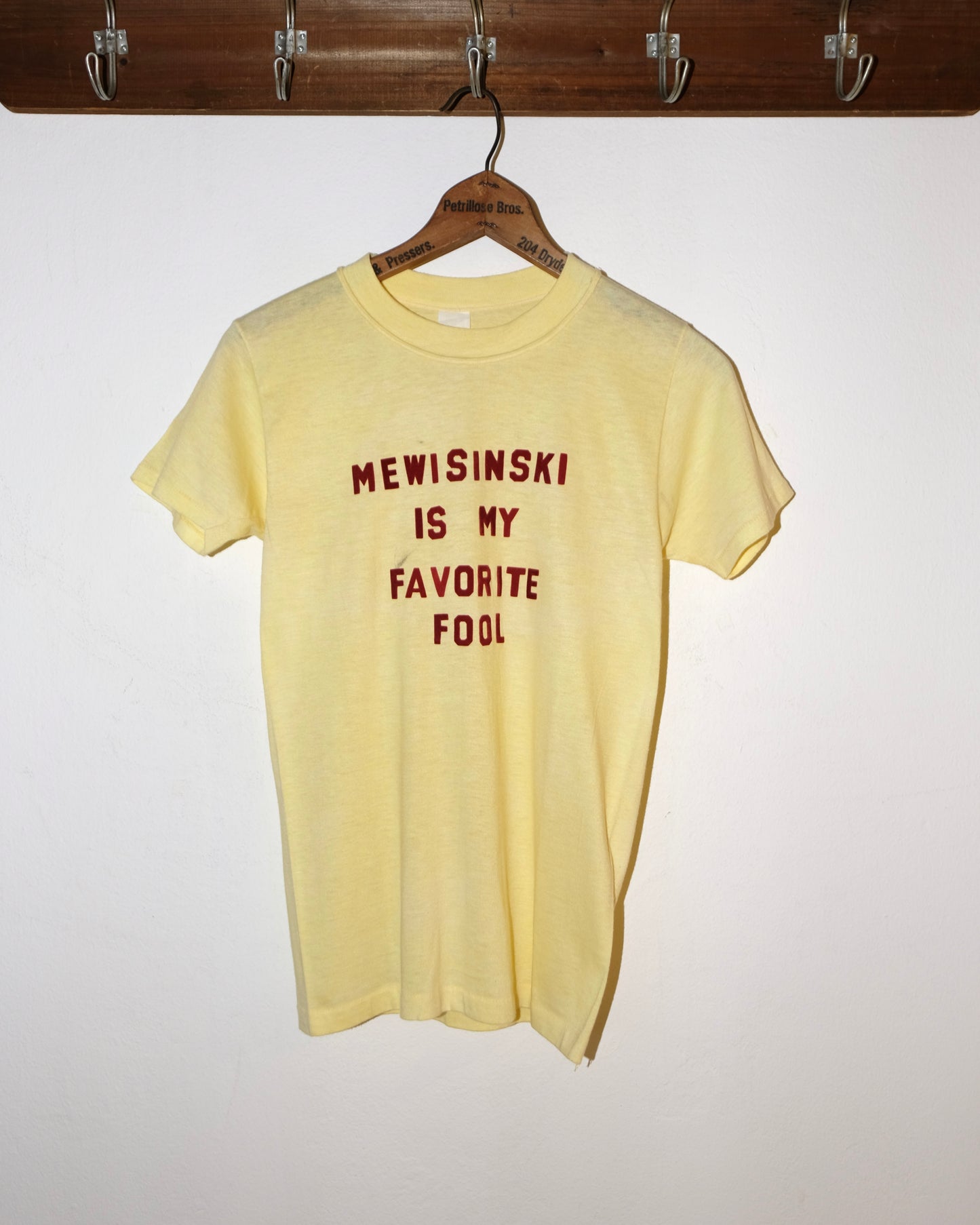 70s MEWISINSKI FONT TEE