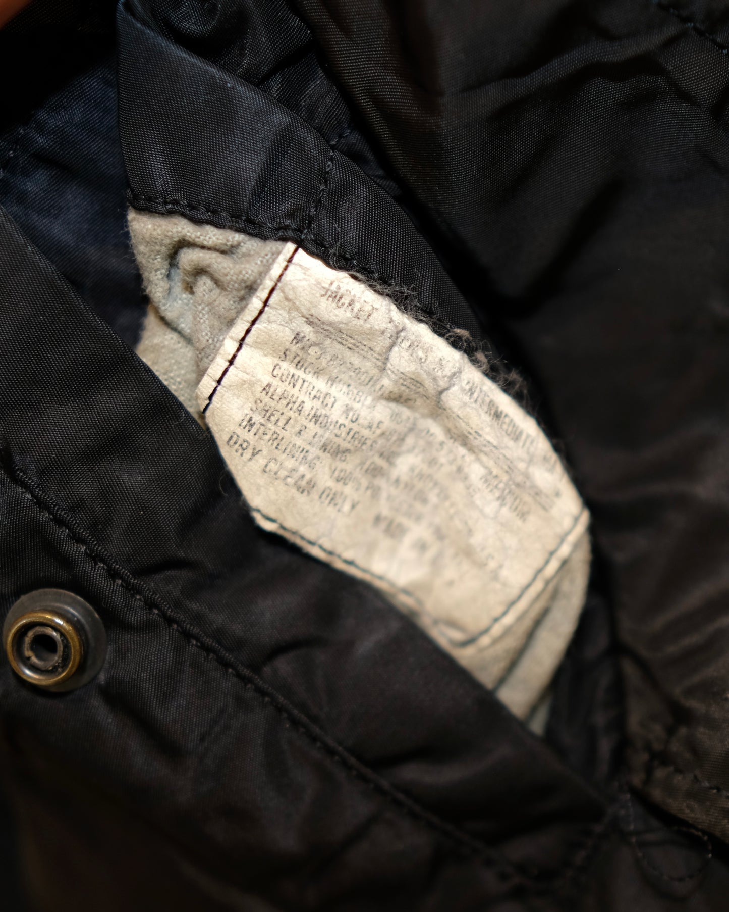 MA-1 ALPHA INDUSTRIES FLIGHT JACKET