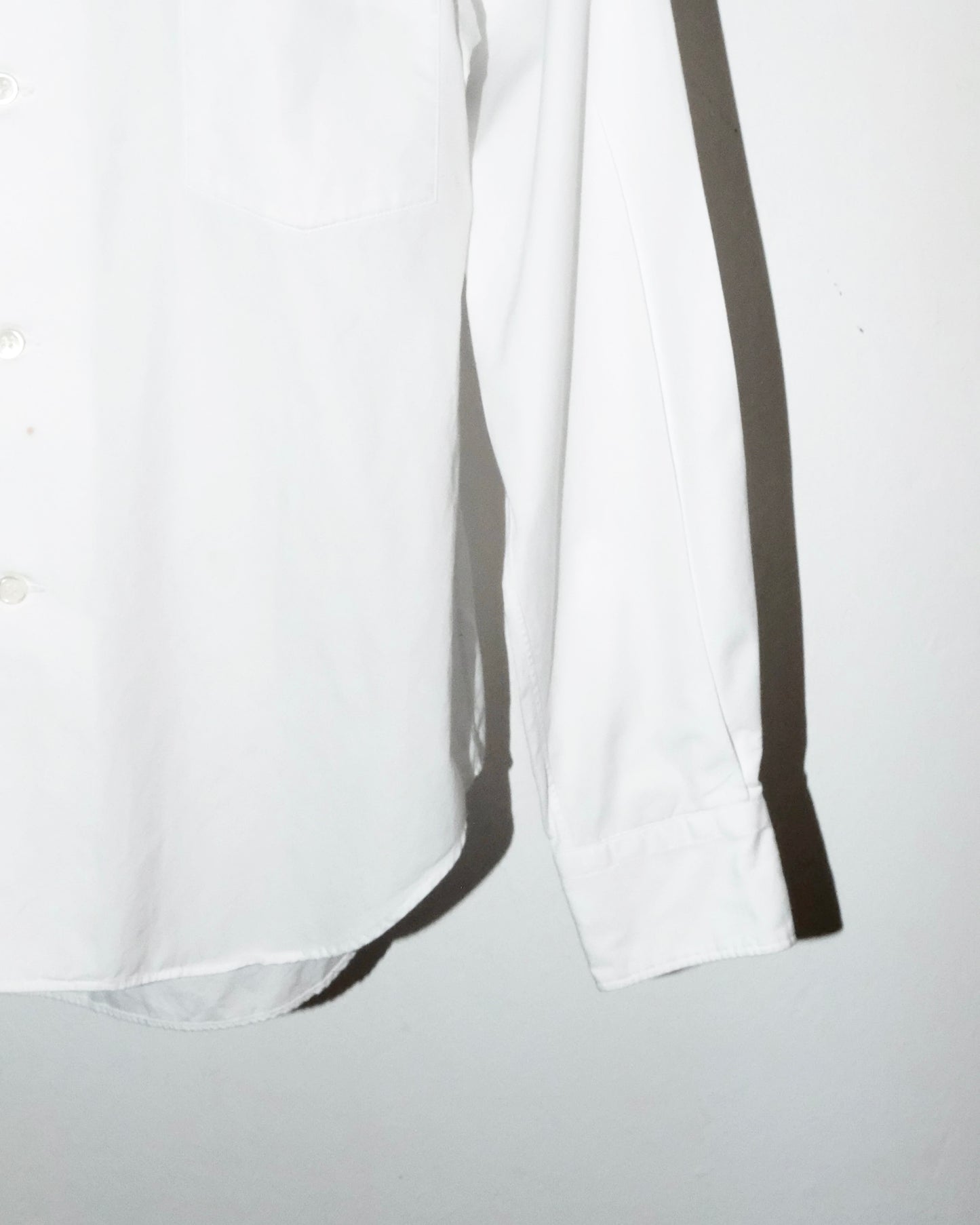 COMME des GARCONS WHITE ROUND COLLAR SHIRT