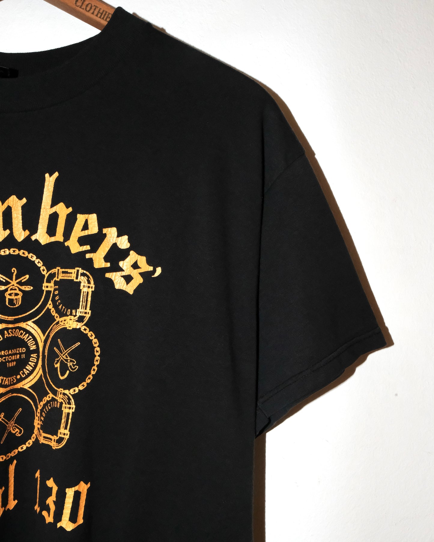 2000s PLUMBERS LOCAL TEE