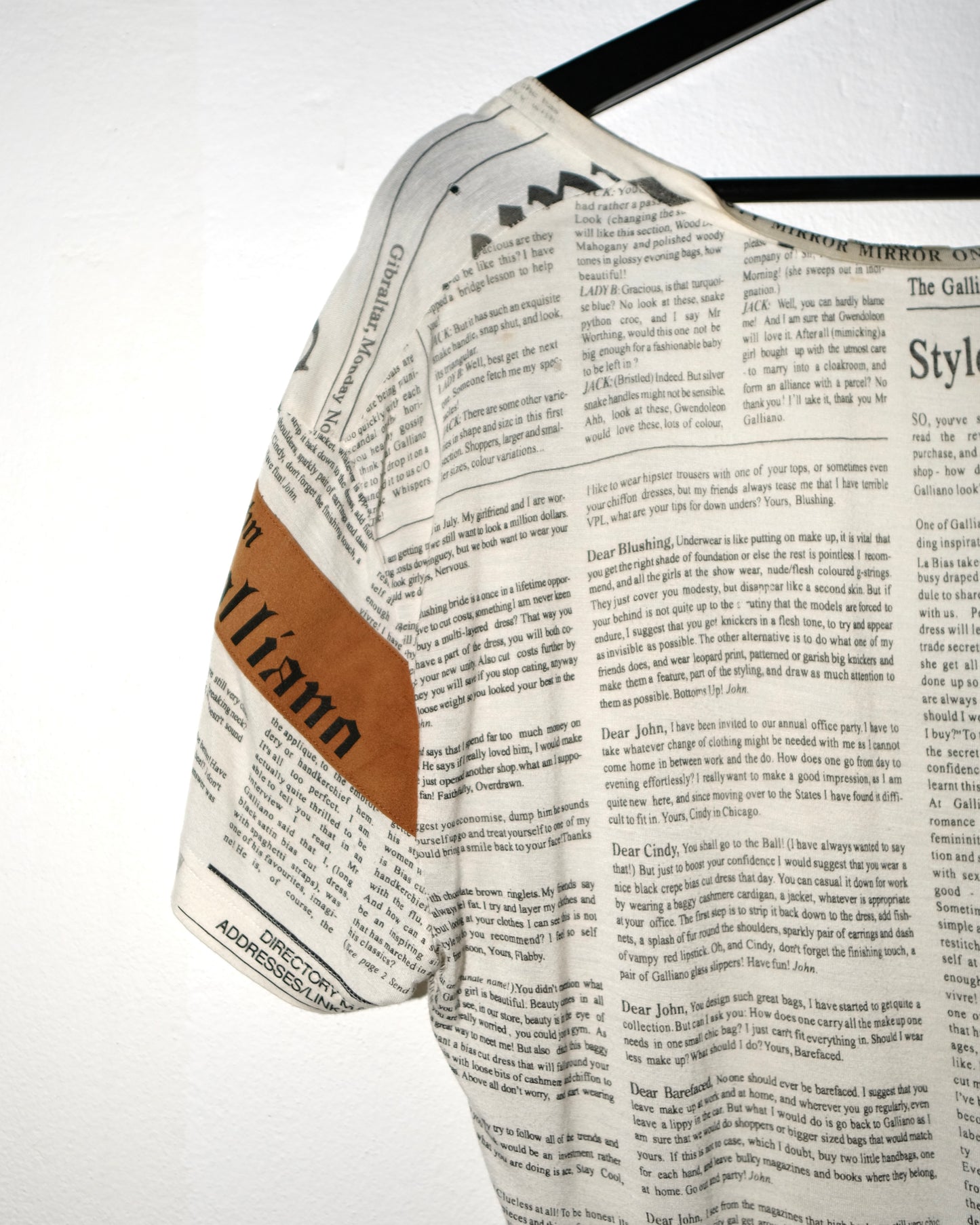 JOHN GALLIANO GAZETTE NEWSPAPER PRINTED TEE