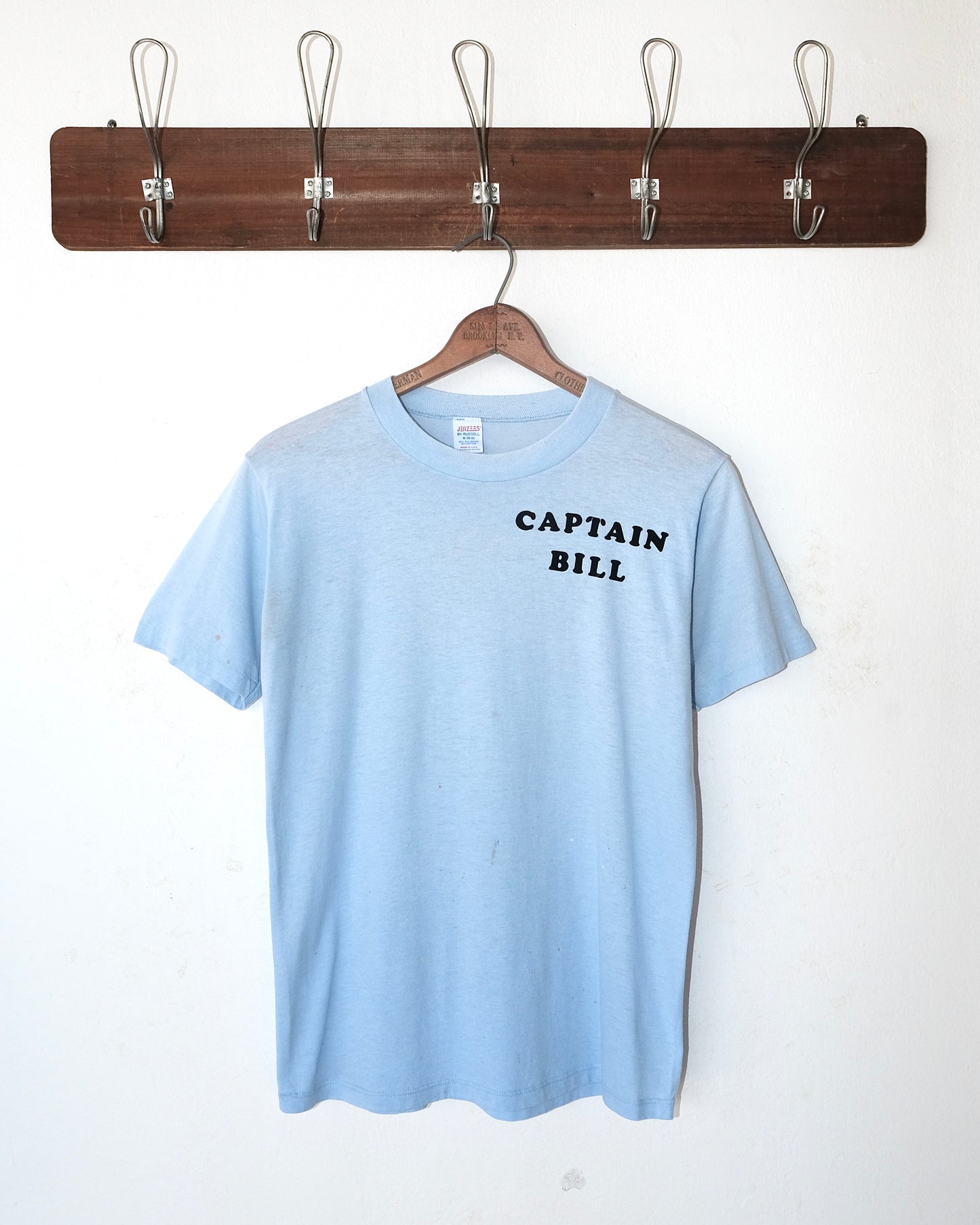 80s CAPTAIN BILL FLOCK PRINT TEE