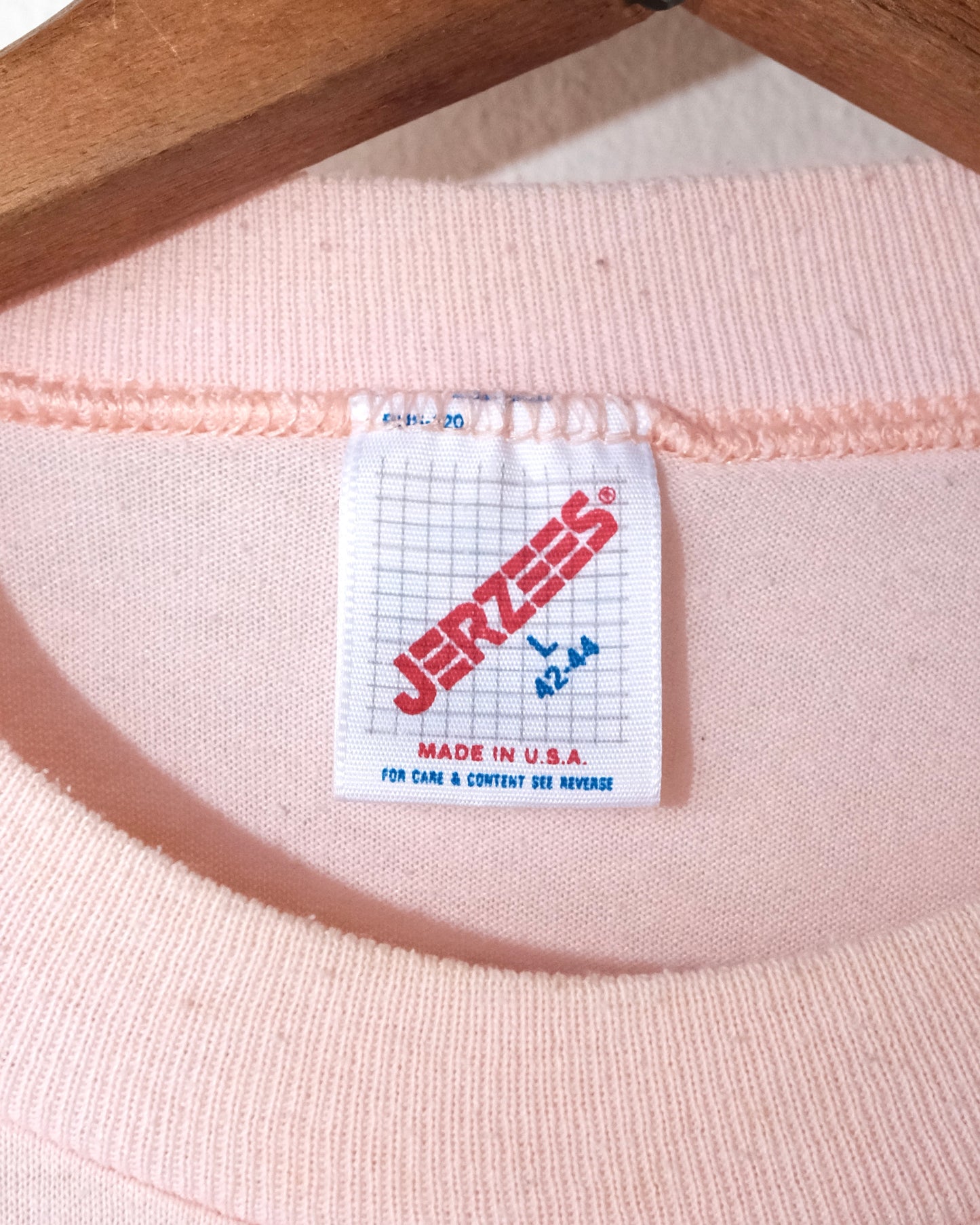 80s JERZEES SEA SHELL TEE