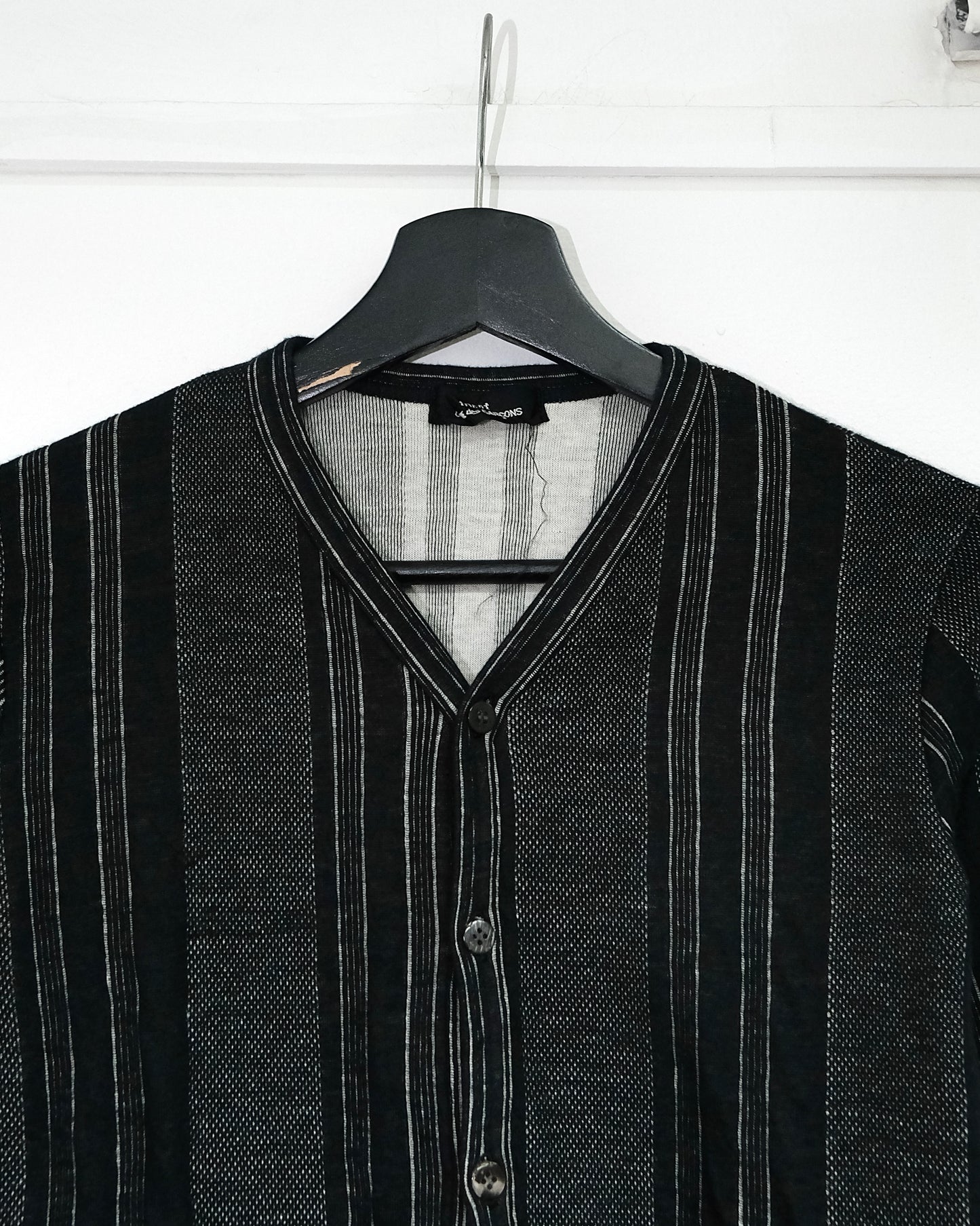 tricot COMME des GARCONS ad1998 STRIPED CARDIGAN WITH A RIBBED HEM & CUFFS