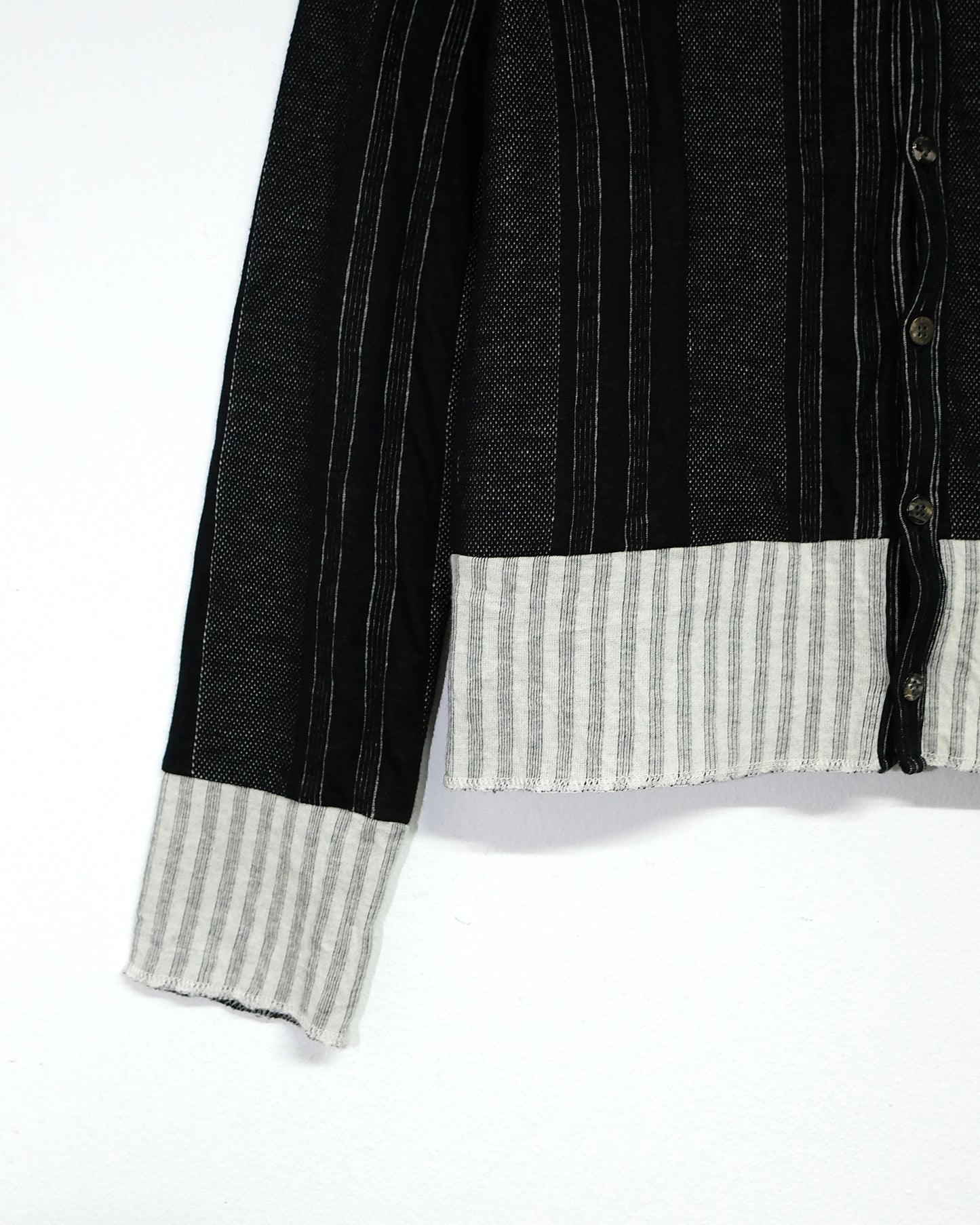 tricot COMME des GARCONS ad1998 STRIPED CARDIGAN WITH A RIBBED HEM & CUFFS