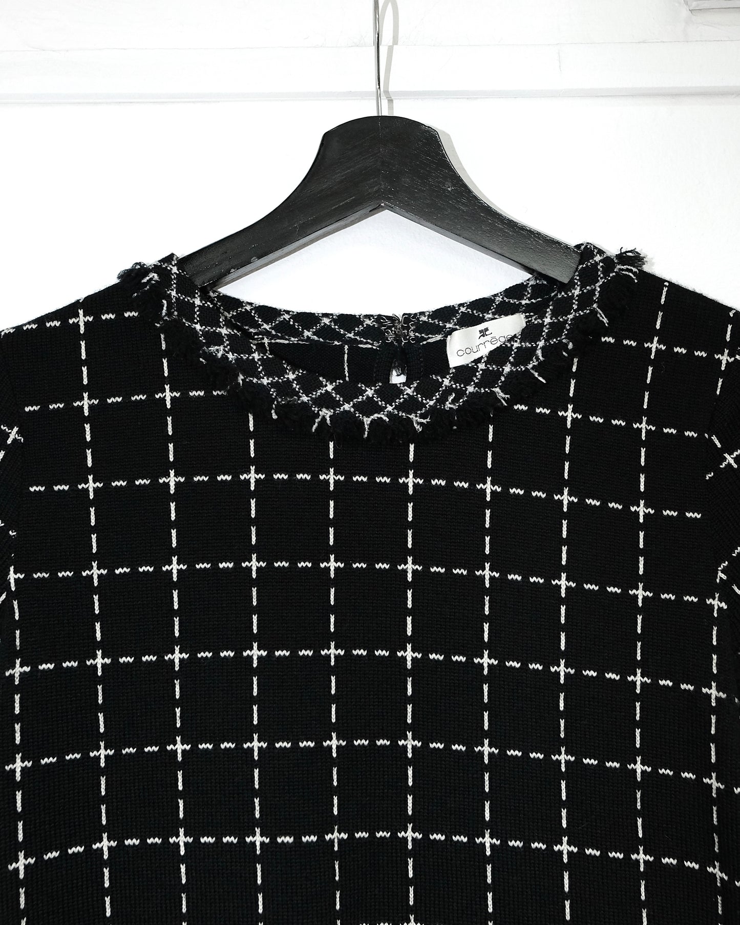 COURREGES GRID TEXTURED TOP