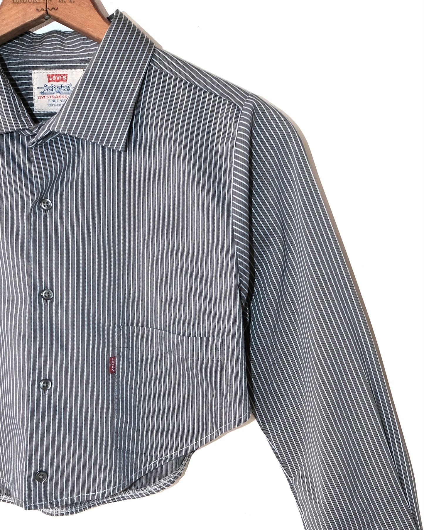 2000s LEVI’S ENGINEER CROP SHIRT