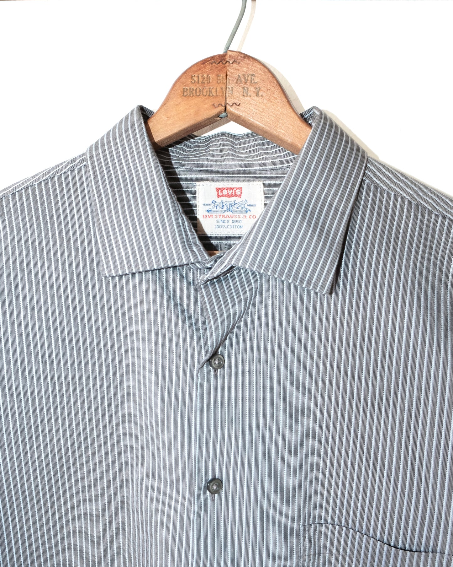2000s LEVI’S ENGINEER CROP SHIRT