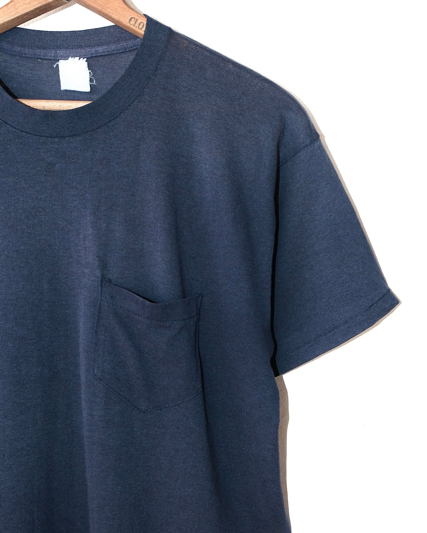 80s NAVY BLANK POCKET TEE