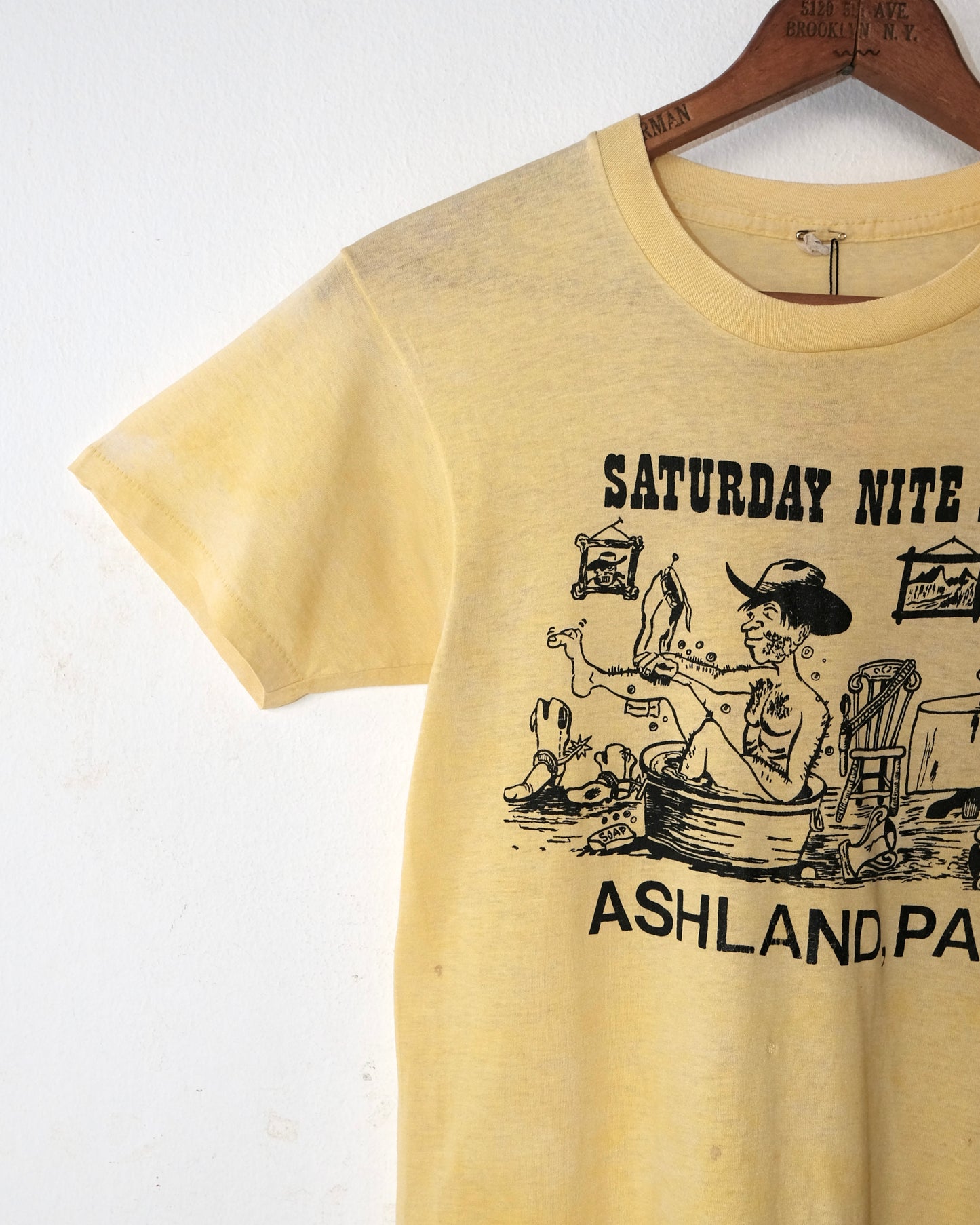 80s SATURDAY NITE IN ASHLAND TEE