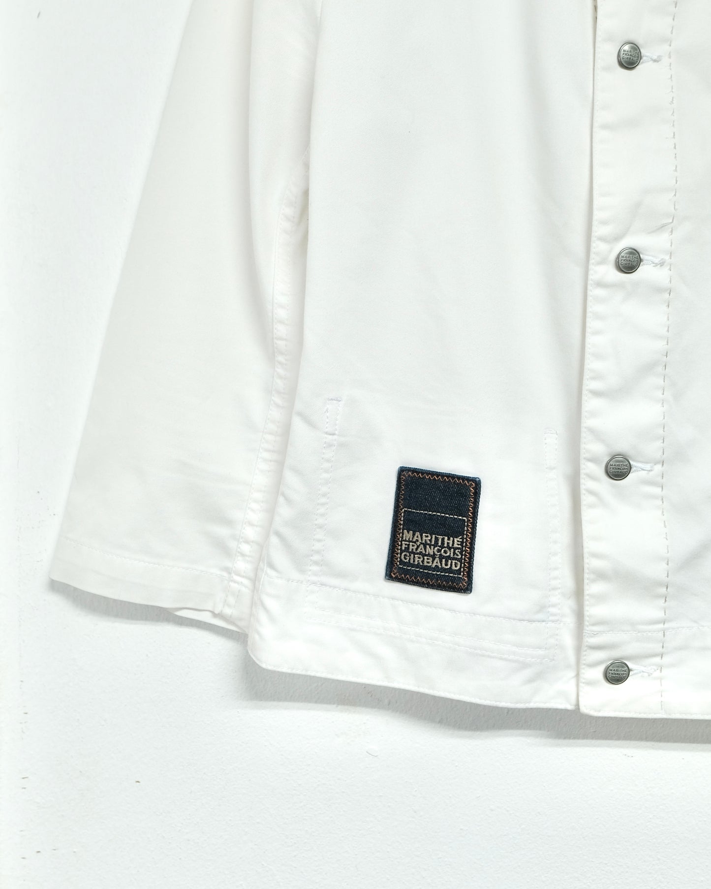 Marithé + François Girbaud WHITE BUTTON-UP SHIRT