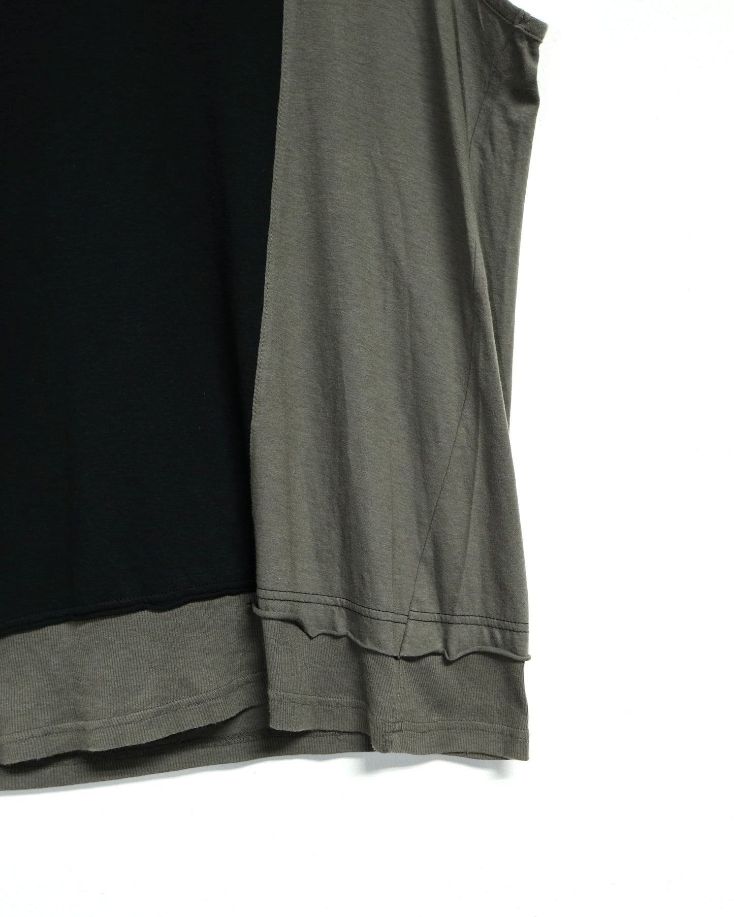 KATHARINE HAMNETT CUT & SEW TANK TOP