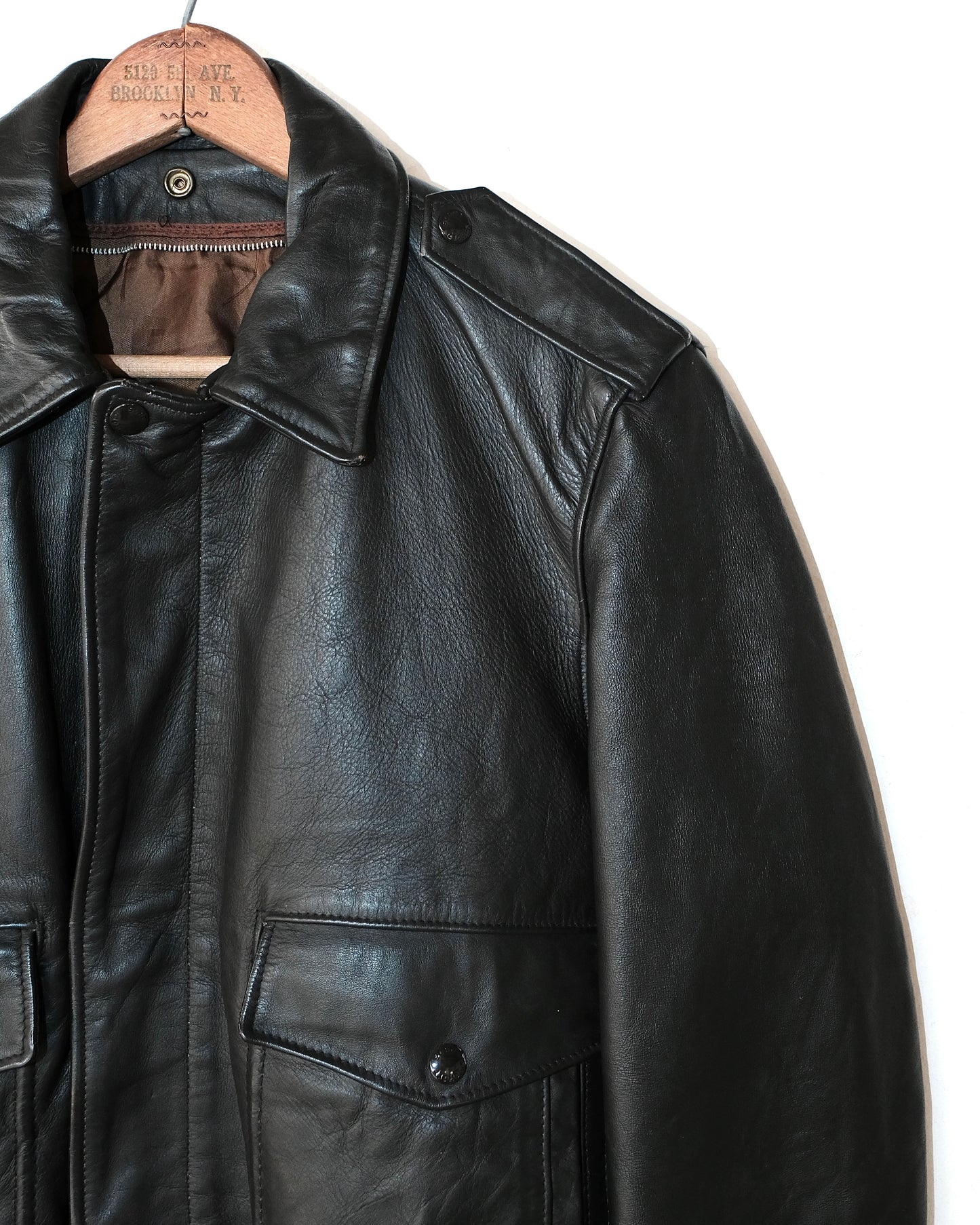 SCHOTT A-2 FLIGHT LEATHER JACKET