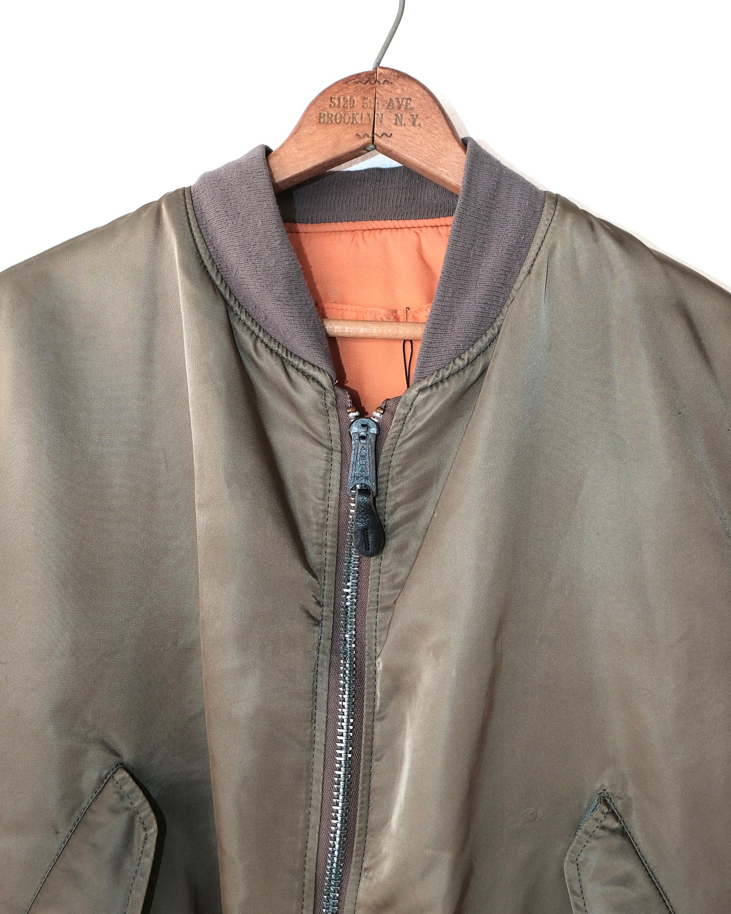 90s ALPHA INDUSTRY MA-1 JACKET SAGE GREEN