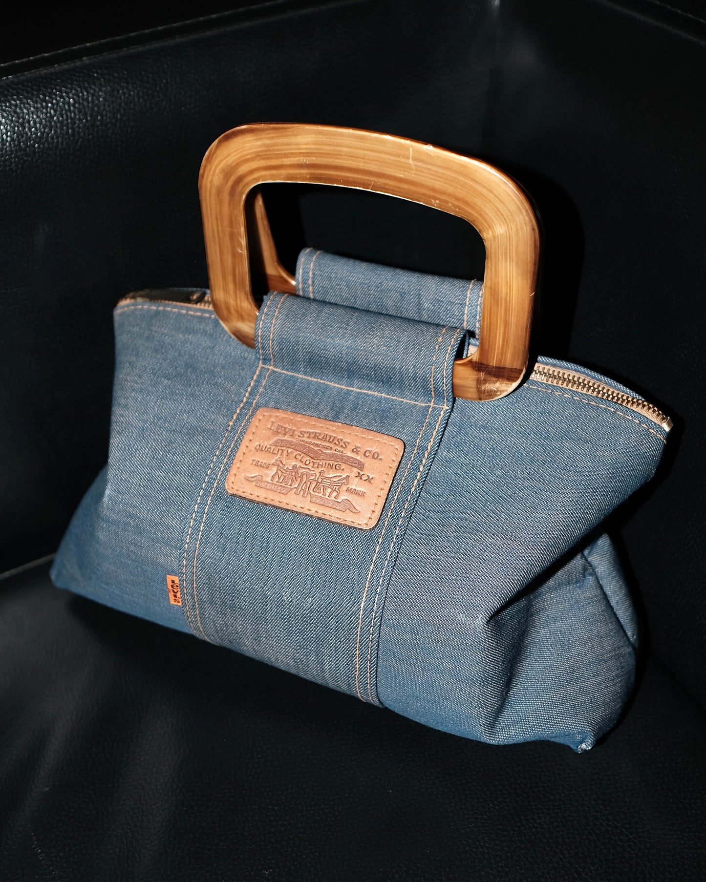70s LEVI'S ORANGE TAB DENIM WOODEN HANDBAG