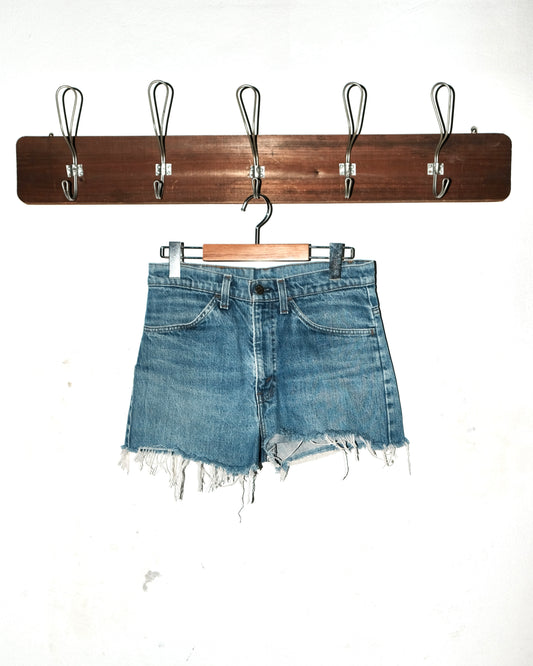 80s LEVI’S ORANGE TAB CUT-OFF JEANS