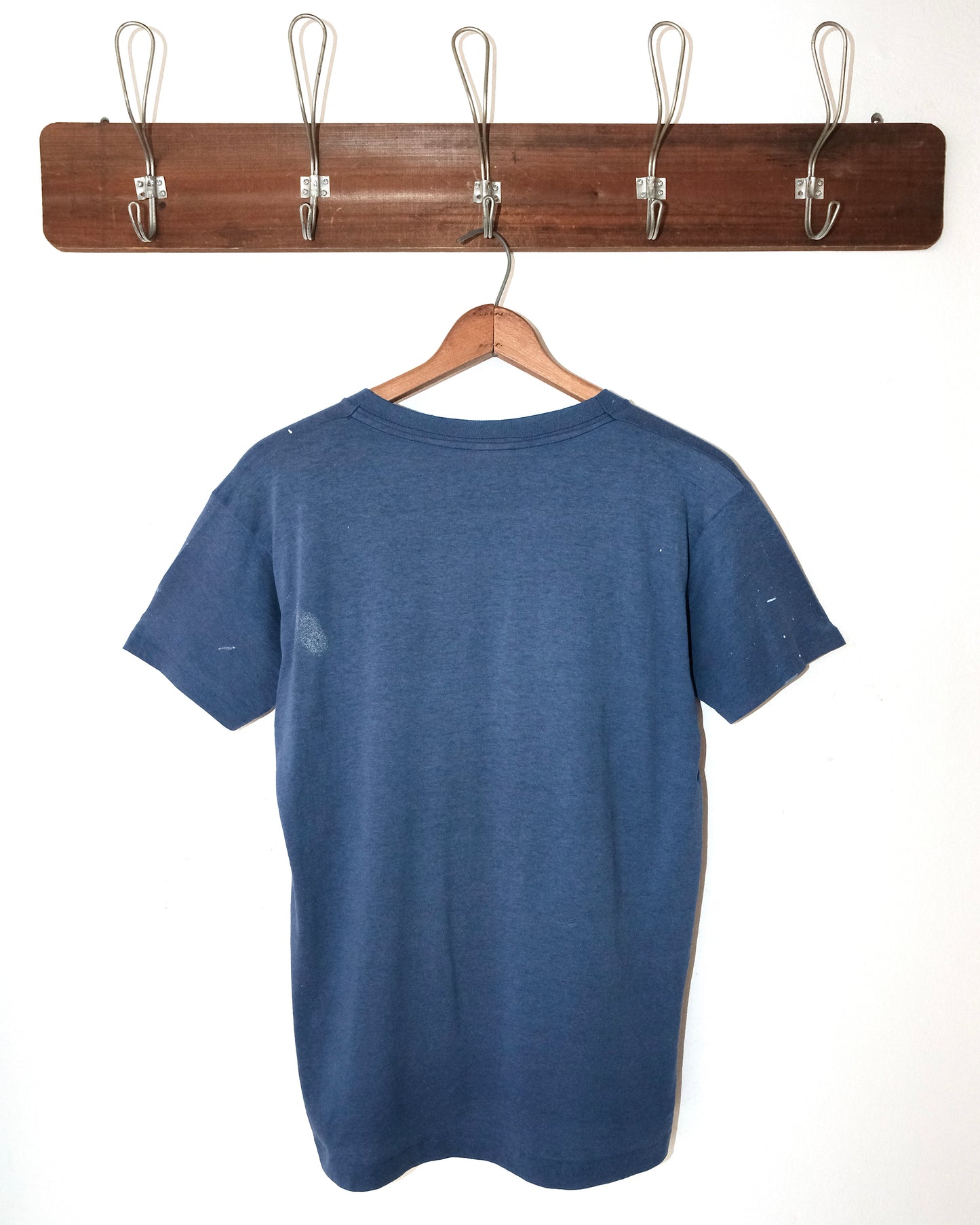 70s POCKET FADED AND DISTRESSED TEE