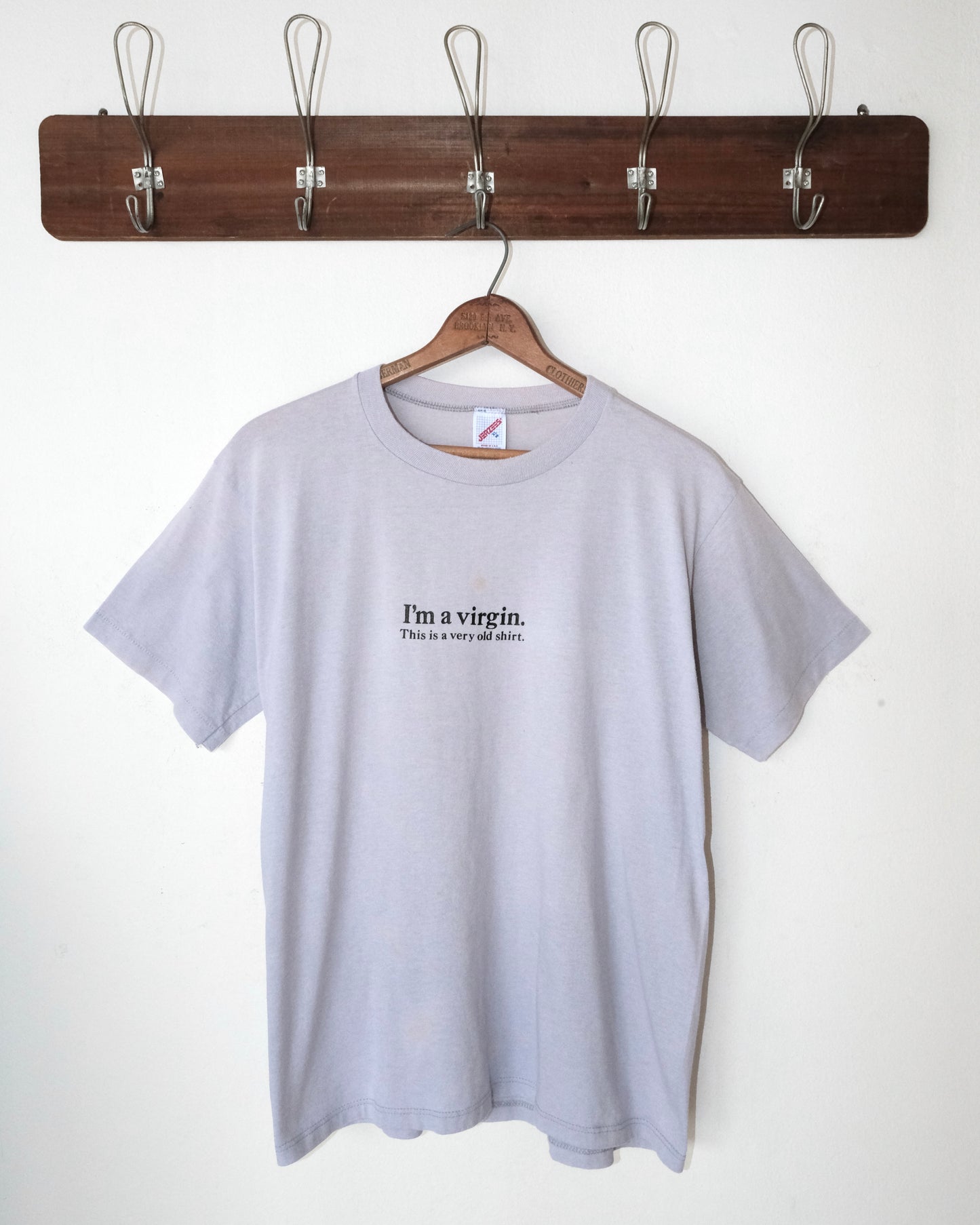 80s I'M A VIRGIN TEE