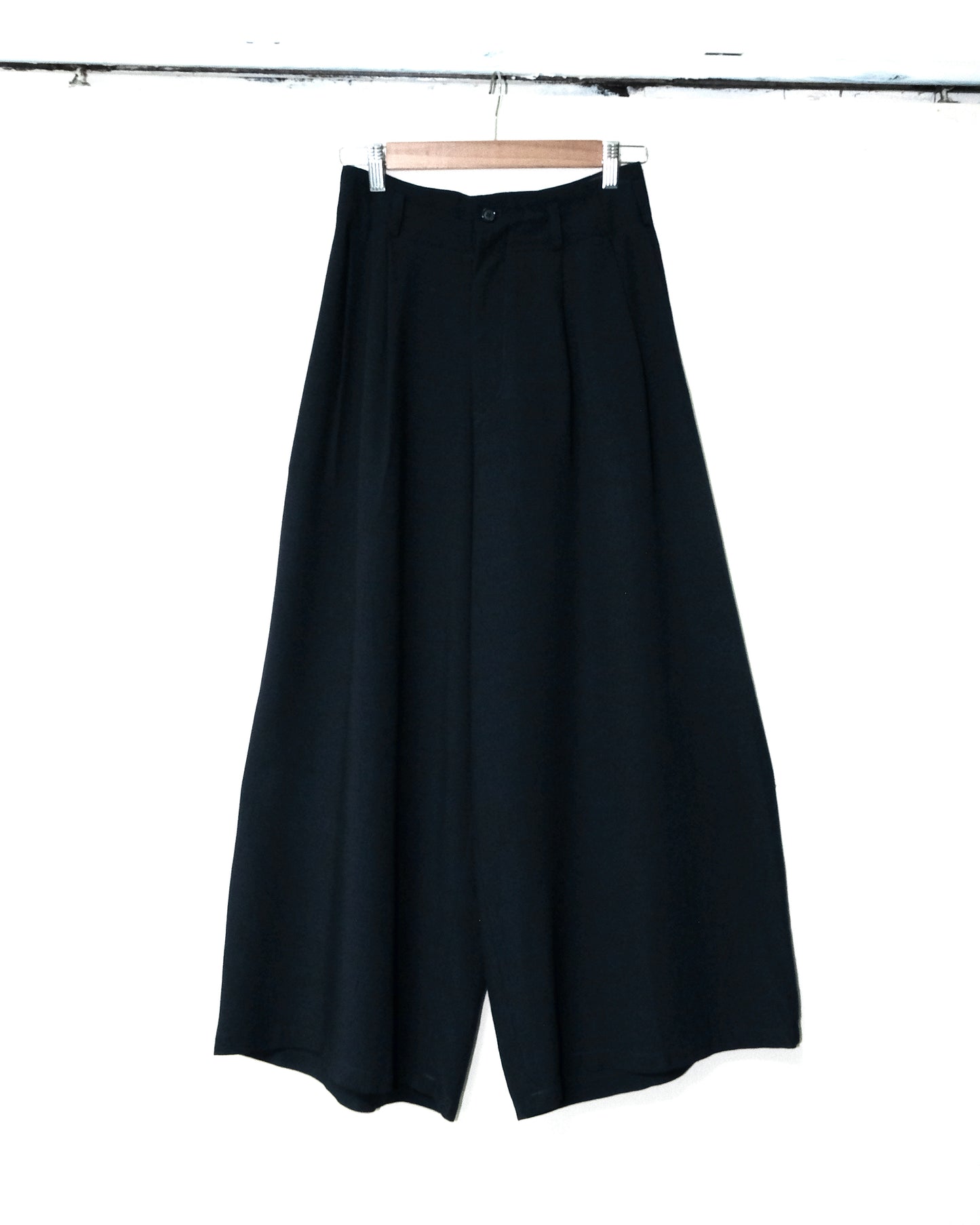Y'S YOHJI YAMAMOTO NAVY WIDE LEG BALLOON PANTS