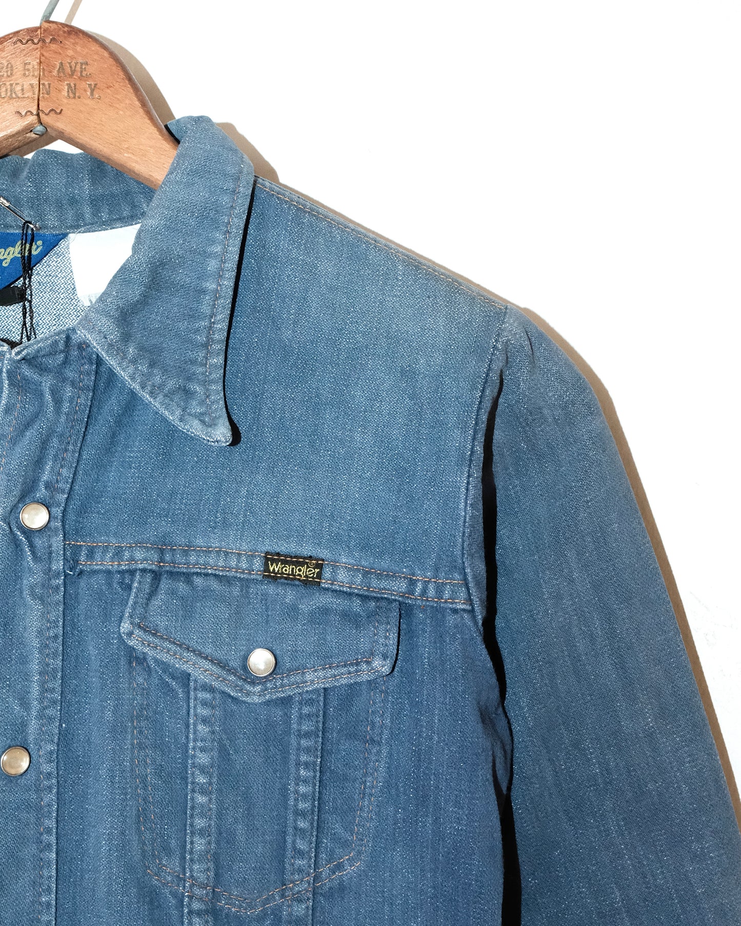 80s WRANGLER EMBROIDERED FLOWERS WESTERN SHIRT