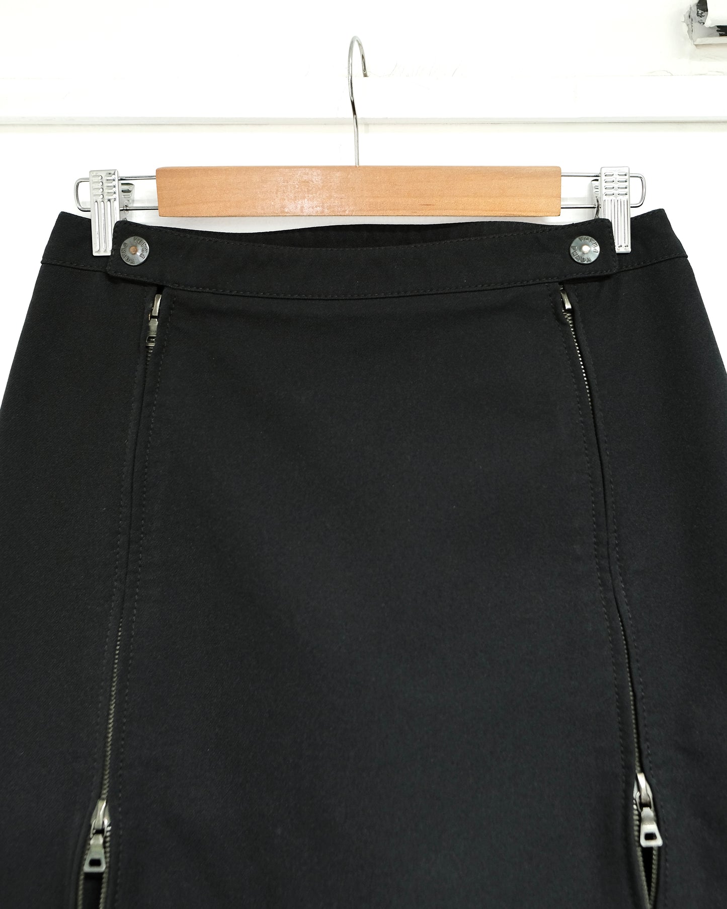 2000s PRADA SPORT MULTI ZIPPER SKIT