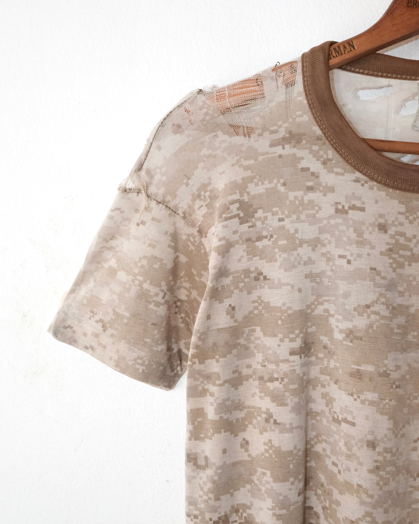 80s DIGITAL DESSERTS CAMO FADED&DISTRESSED TEE
