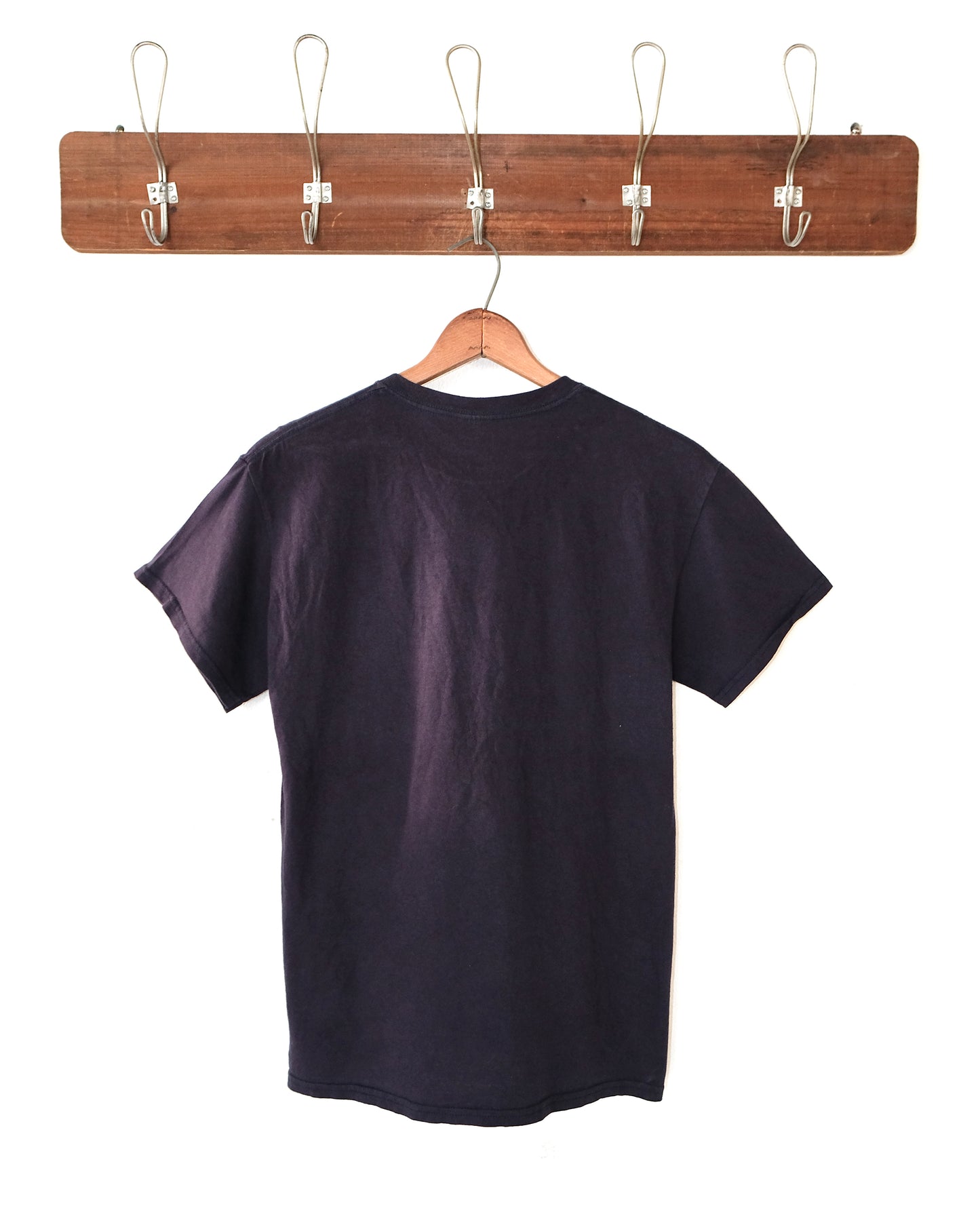 2000s NEEDS A BEER GRAPHIC TEE