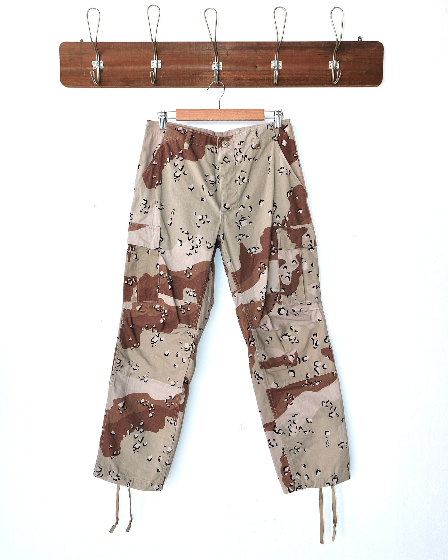 U.S.G.I DESERT CAMOUFLAGE BDU CARGO TROUSERS